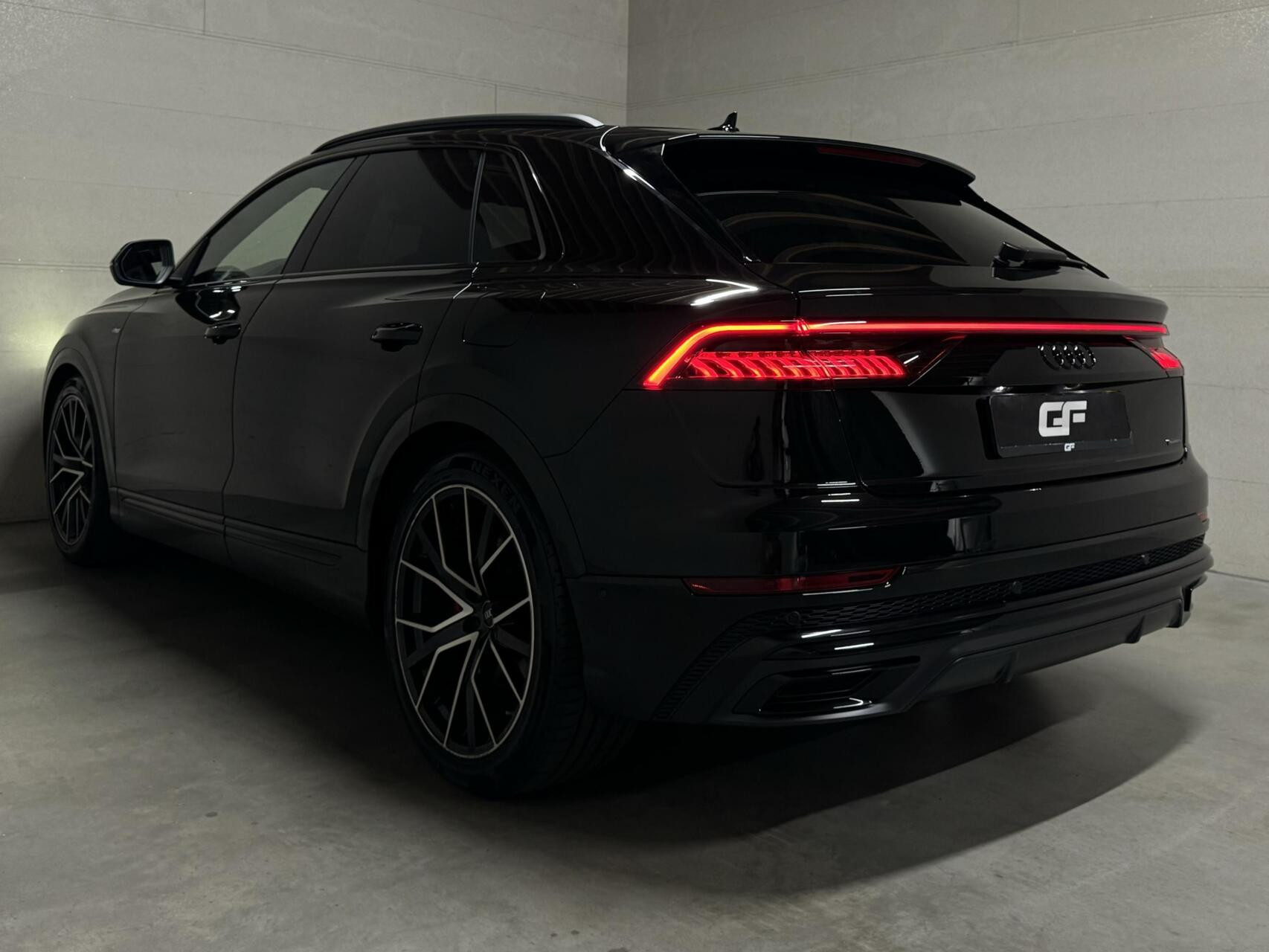 Hoofdafbeelding Audi Q8