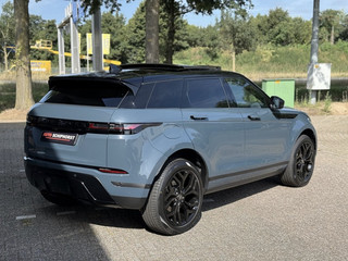 Land Rover Range Rover Evoque P300/P270e Black Pack Pan/schuifdak ACC stuur/stoel verw/360° camera 5 jaar garantie