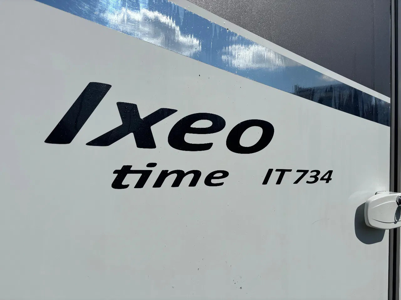 Hoofdafbeelding Bürstner BT7342 30 EDITION IXEO TIME IT734 Camper