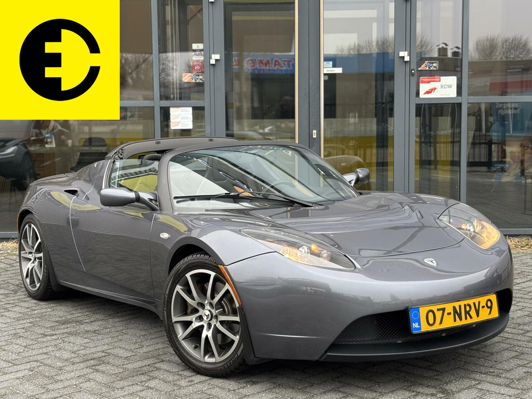 Hoofdafbeelding Tesla Roadster