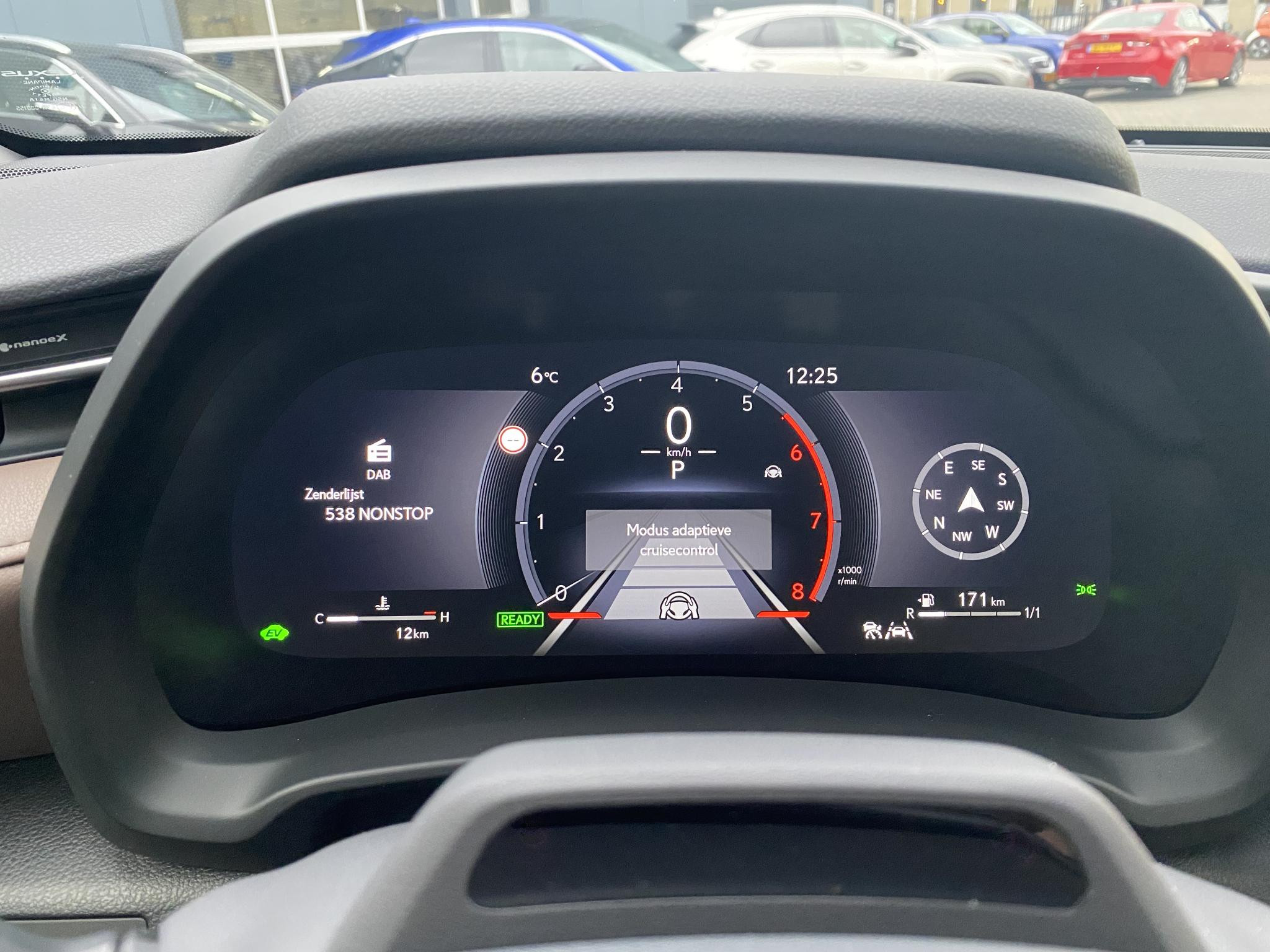 Hoofdafbeelding Lexus LBX