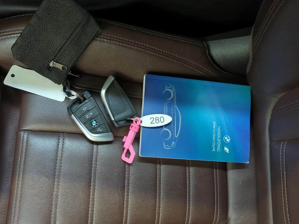 Hoofdafbeelding BMW i4