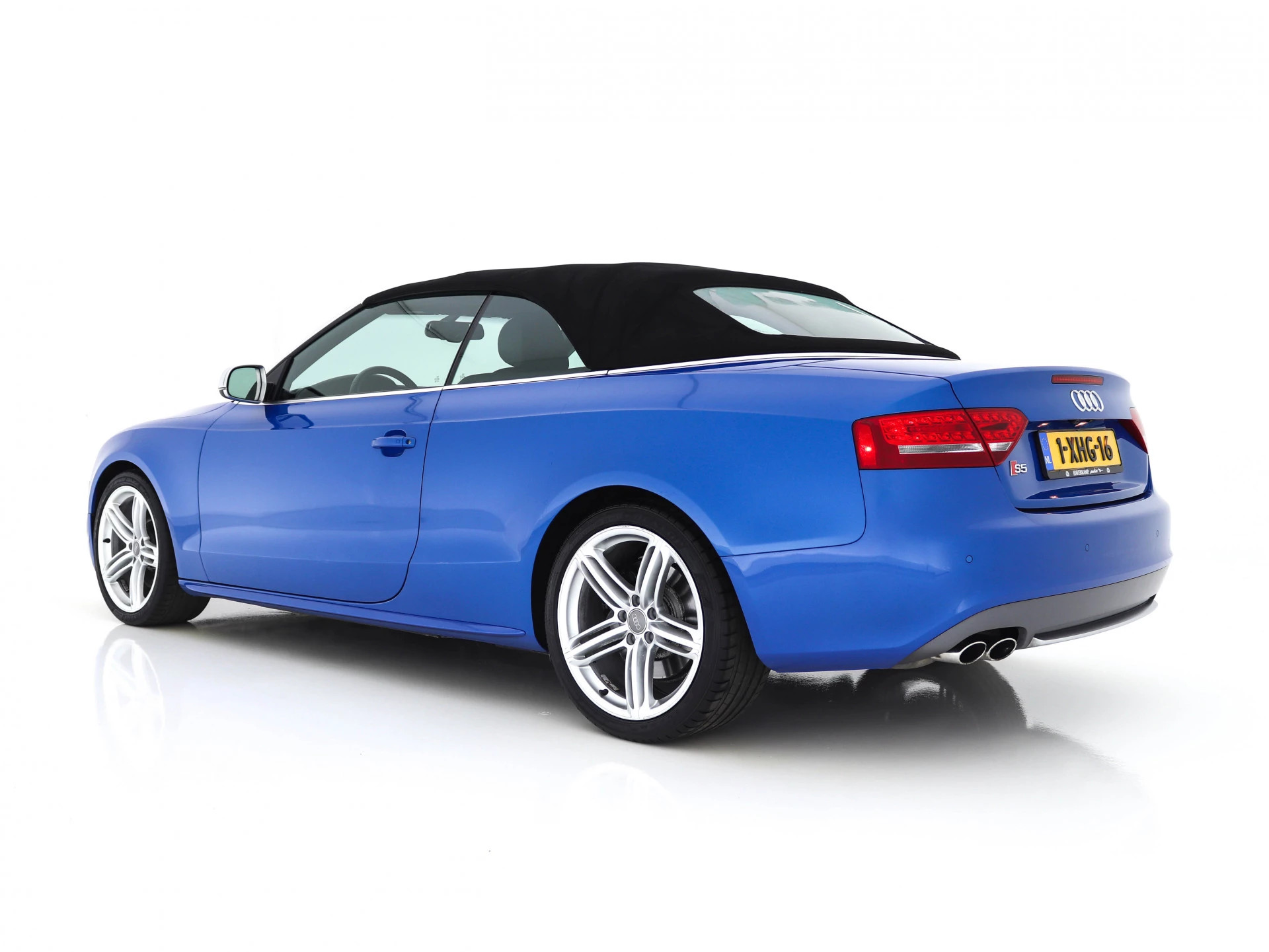 Hoofdafbeelding Audi S5