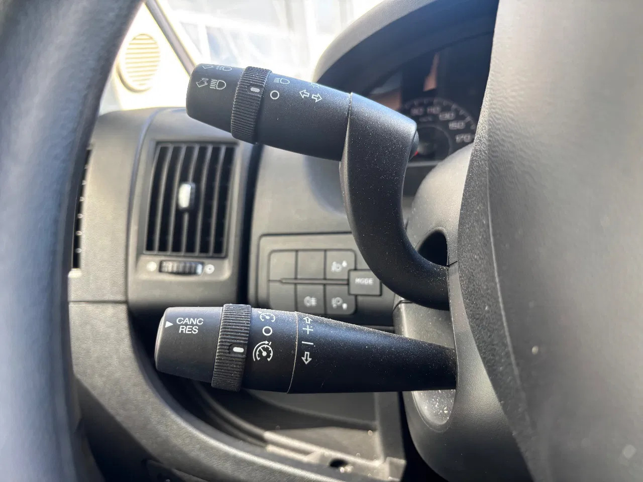 Hoofdafbeelding Bürstner BT7342 30 EDITION IXEO TIME IT734 Camper