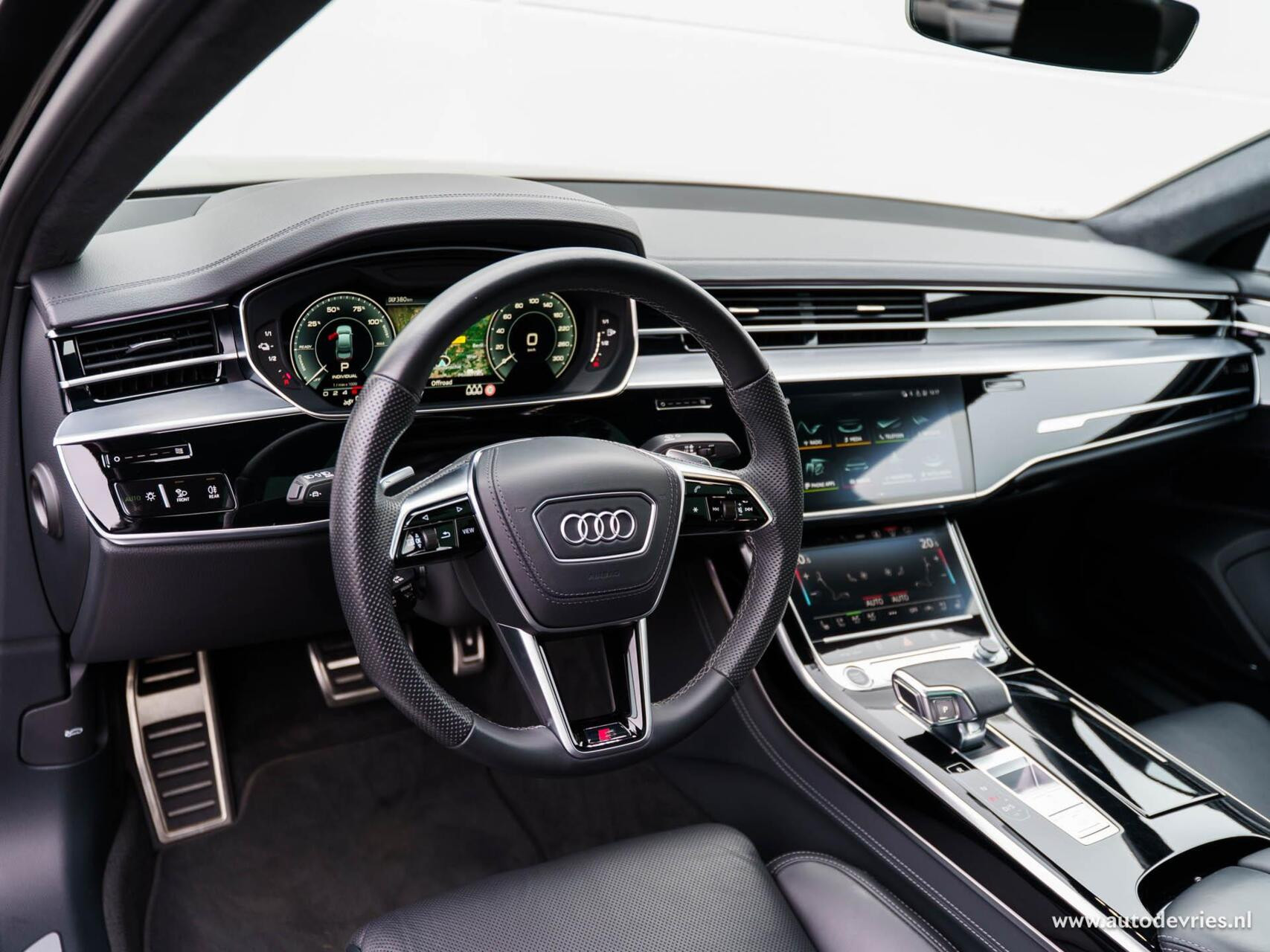 Hoofdafbeelding Audi A8