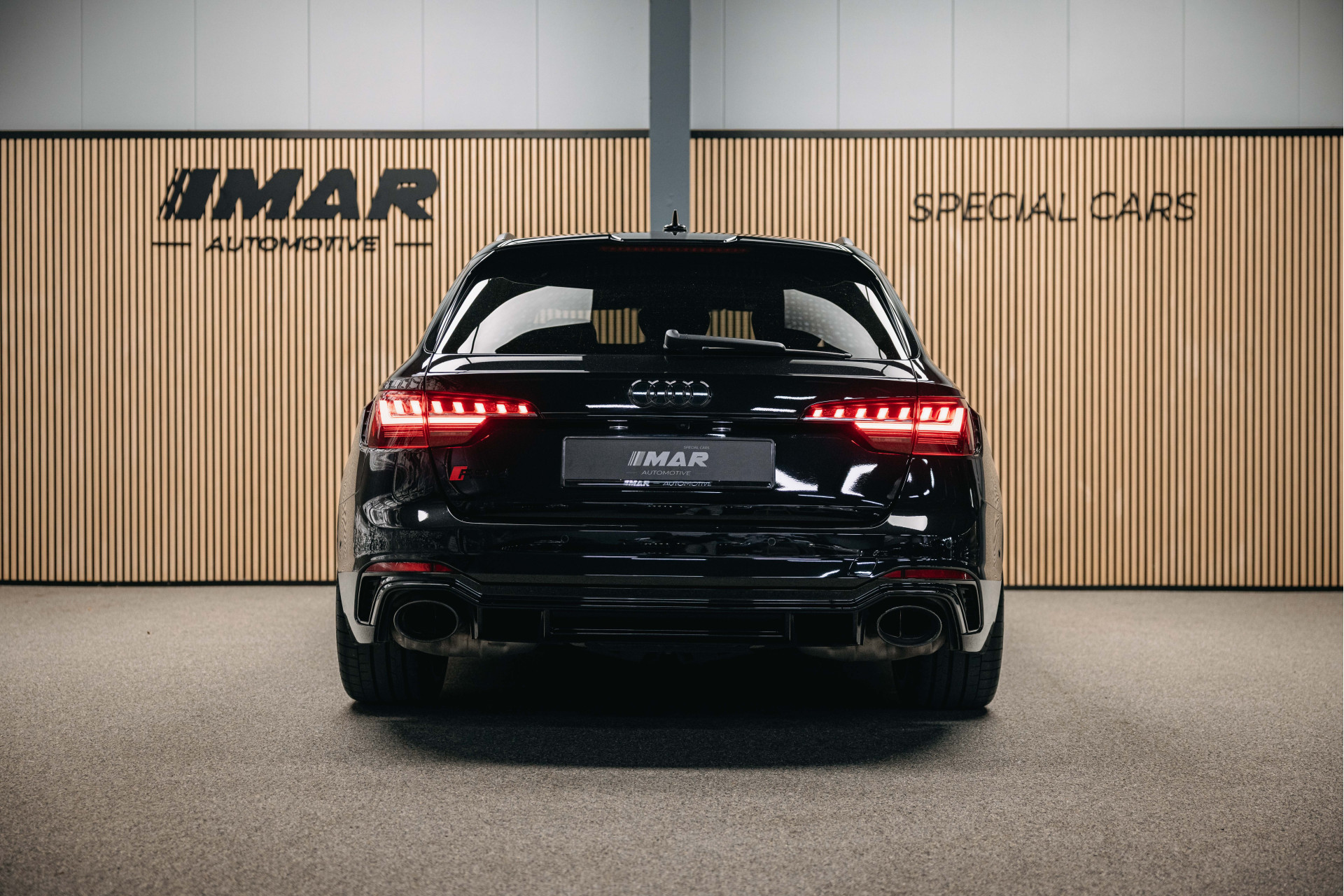 Hoofdafbeelding Audi RS4