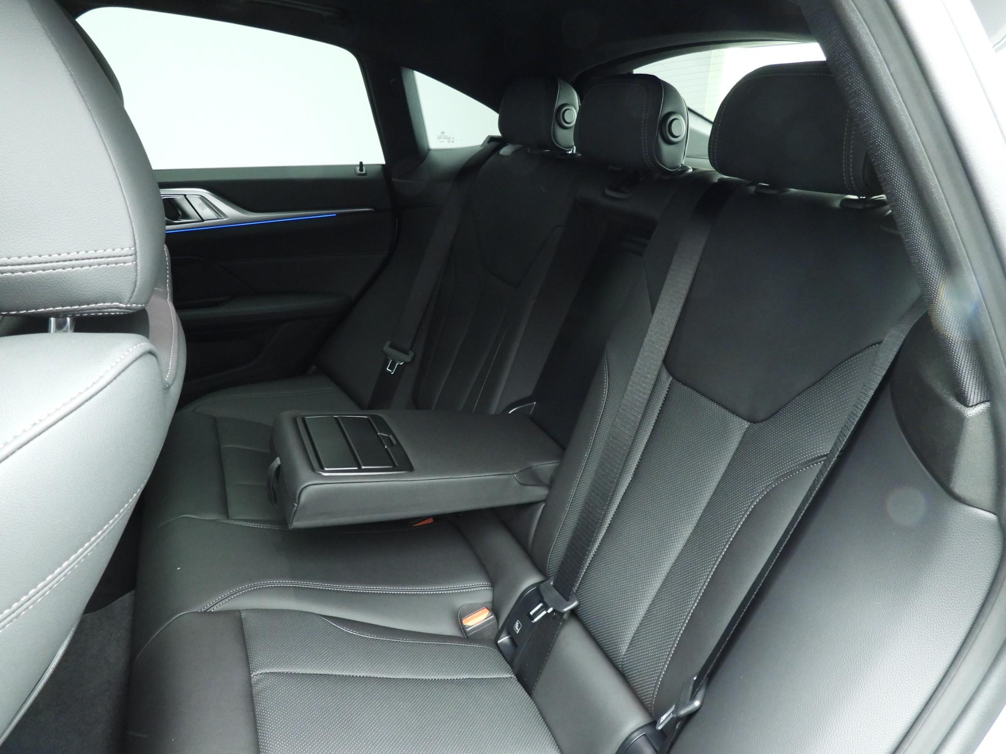 Hoofdafbeelding BMW i4