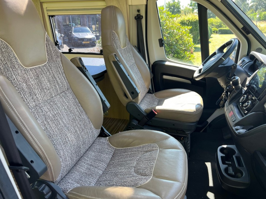 Hoofdafbeelding Carthago Malibu