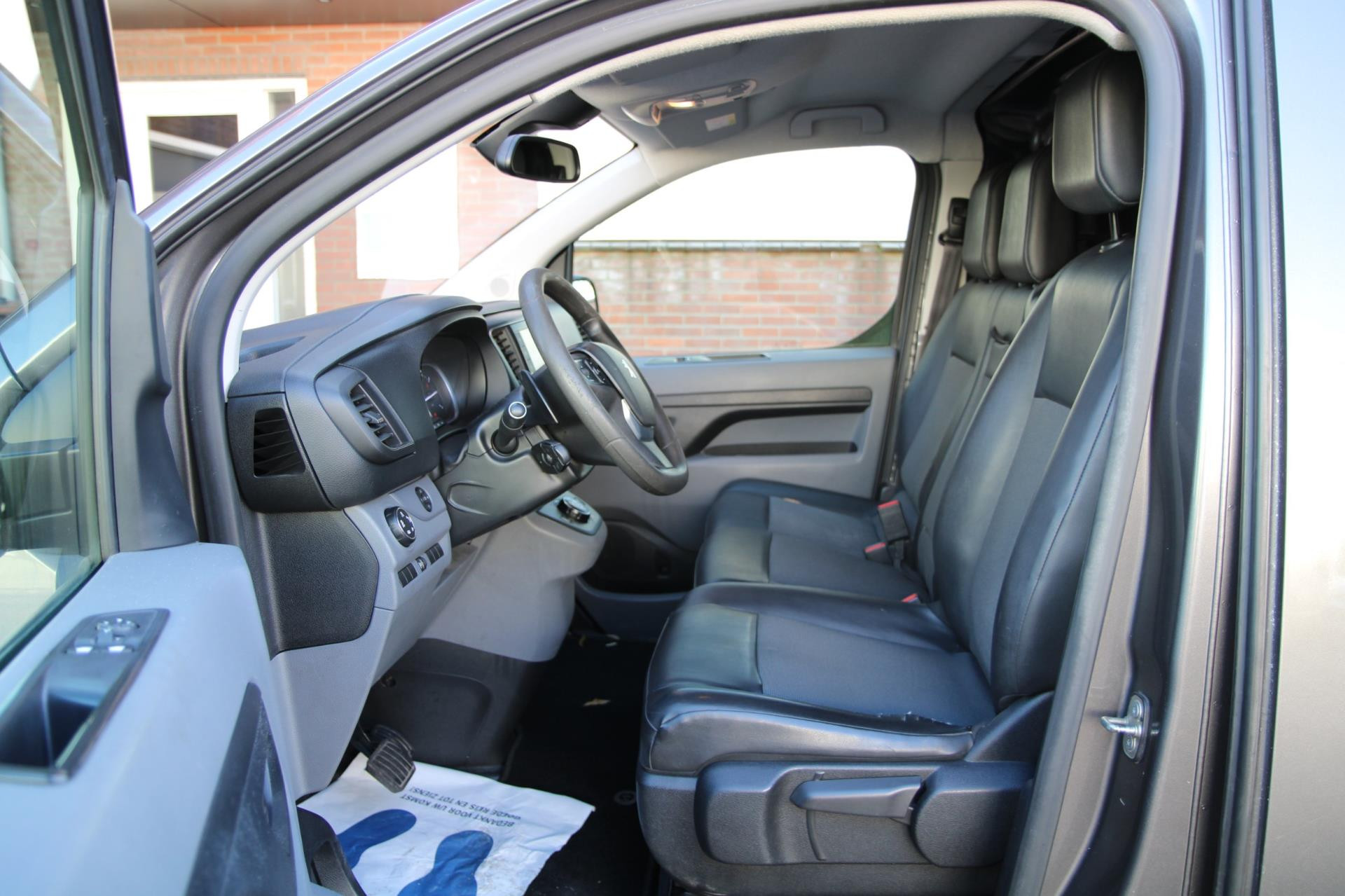 Hoofdafbeelding Peugeot Expert