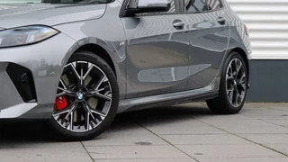 BMW 1 Serie BMW 1 Serie 120 M Sport Pro | Harman/Kardon | Head-up | Driving Assistant Plus | Comfort Access - afbeelding nr 20