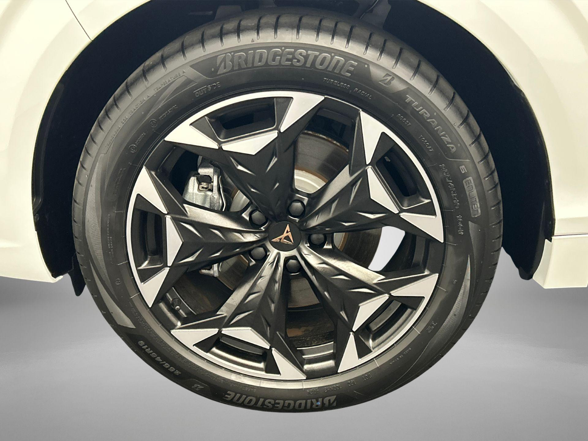 Hoofdafbeelding CUPRA Terramar