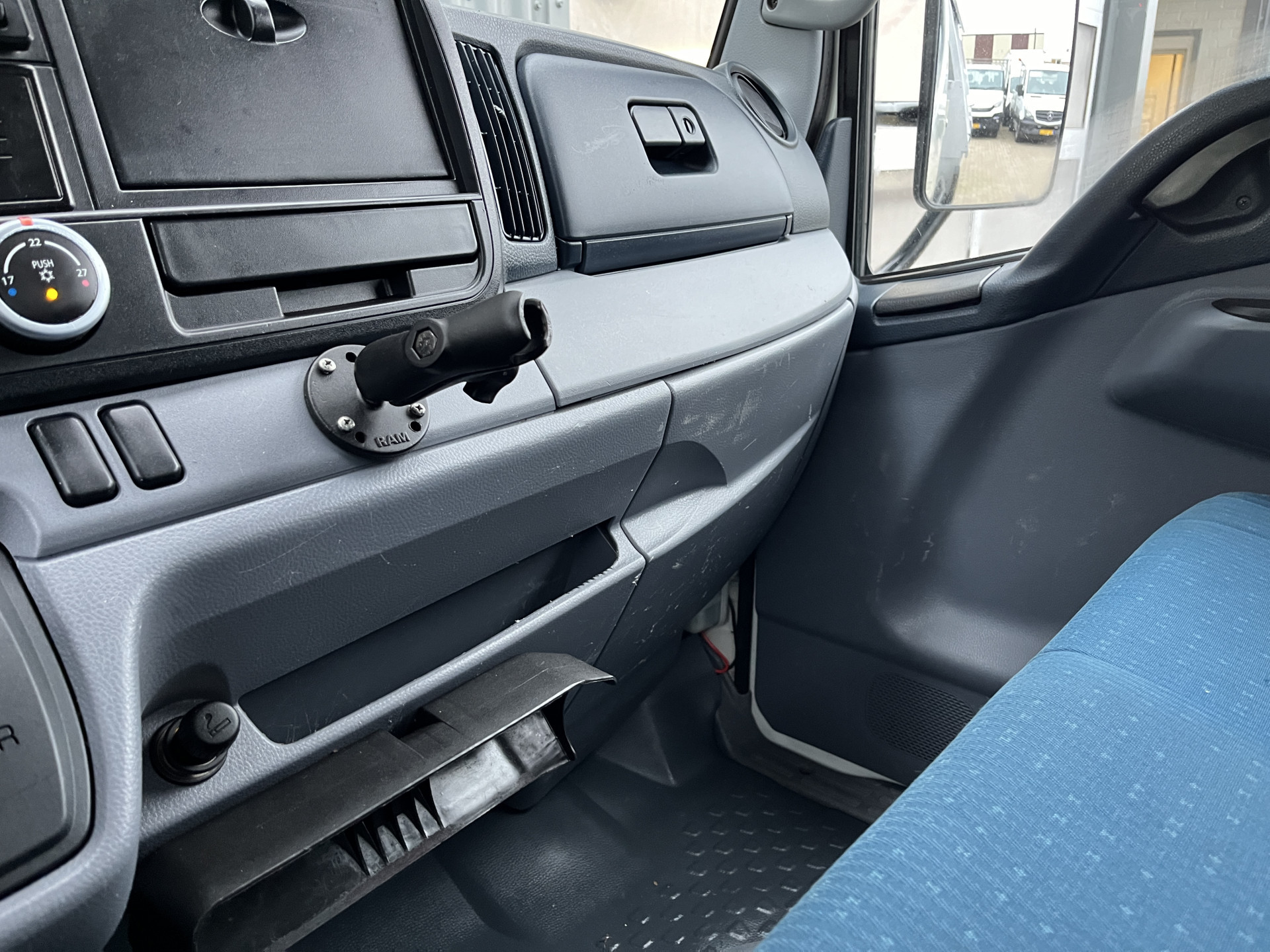 Hoofdafbeelding Mitsubishi Canter