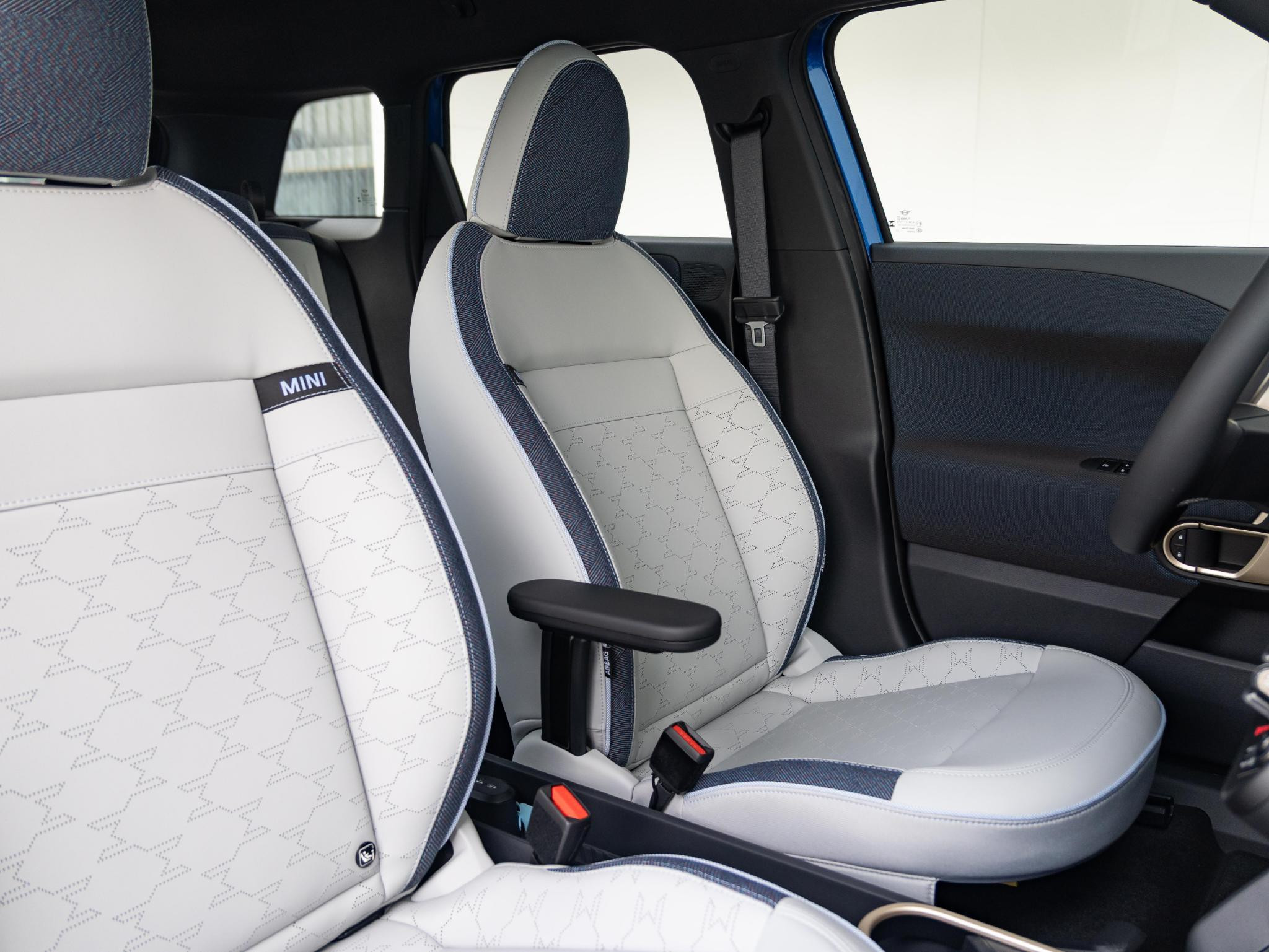 Hoofdafbeelding MINI Aceman