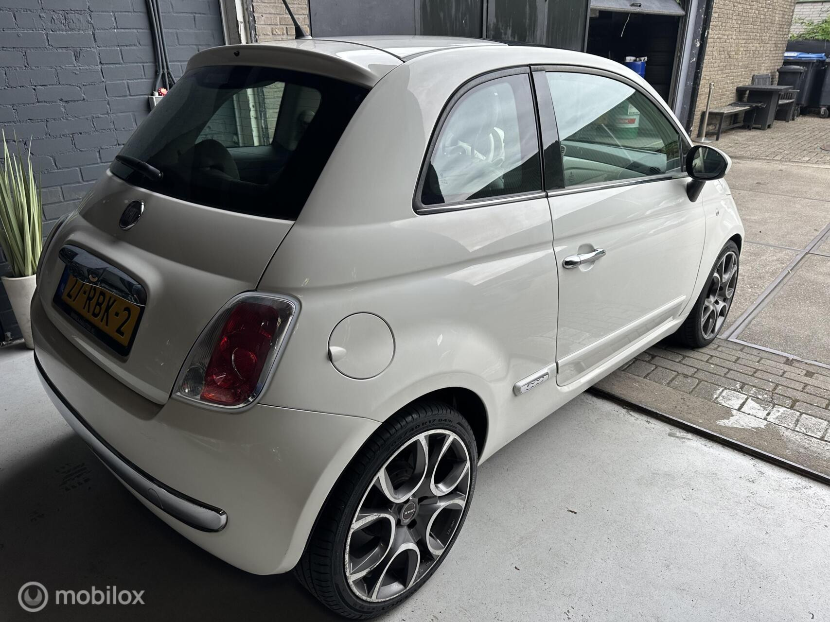Hoofdafbeelding Fiat 500