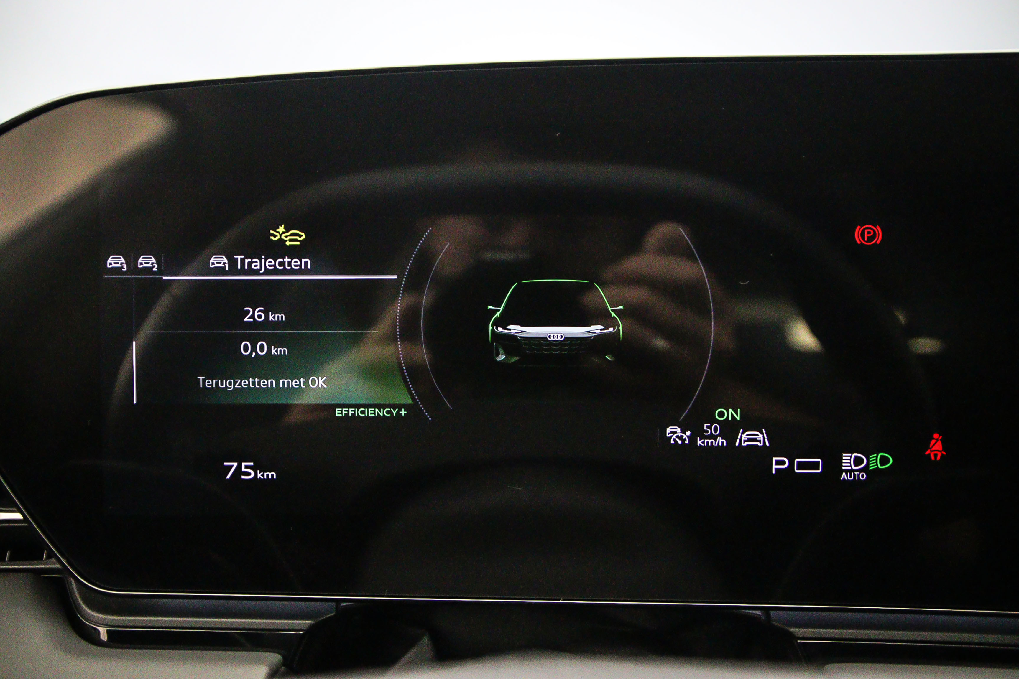 Hoofdafbeelding Audi A6 Avant e-tron