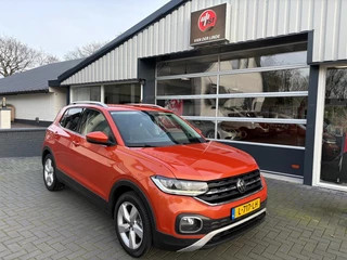 Hoofdafbeelding Volkswagen T-Cross Volkswagen T-Cross 1.0 TSI Style Lane Assist, AdaptCruise, Carplay, All-in prijs in