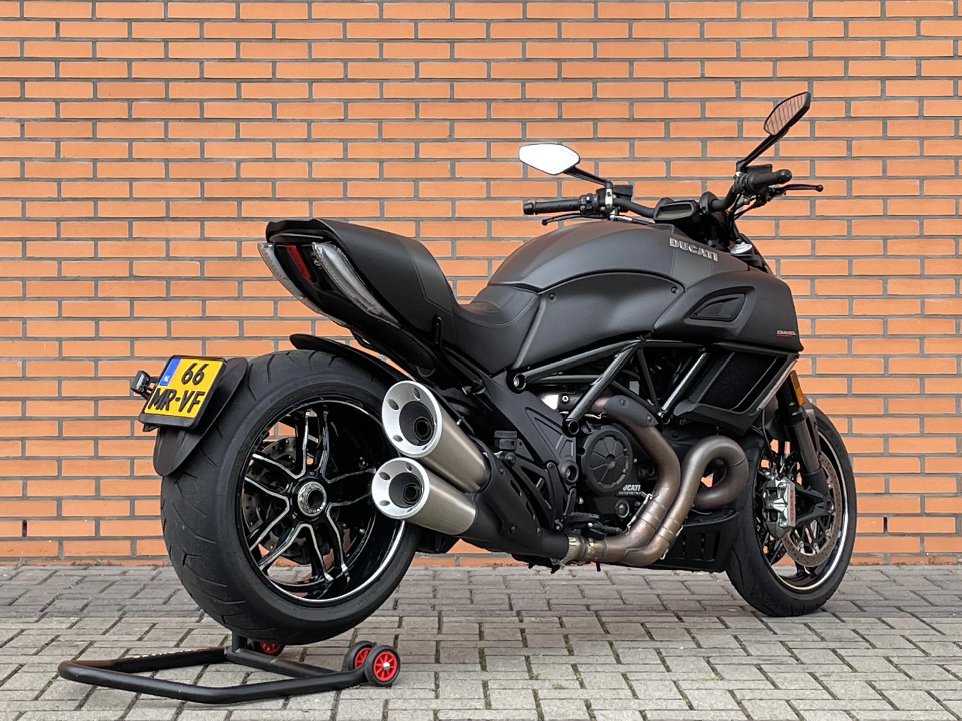 Hoofdafbeelding Ducati Diavel