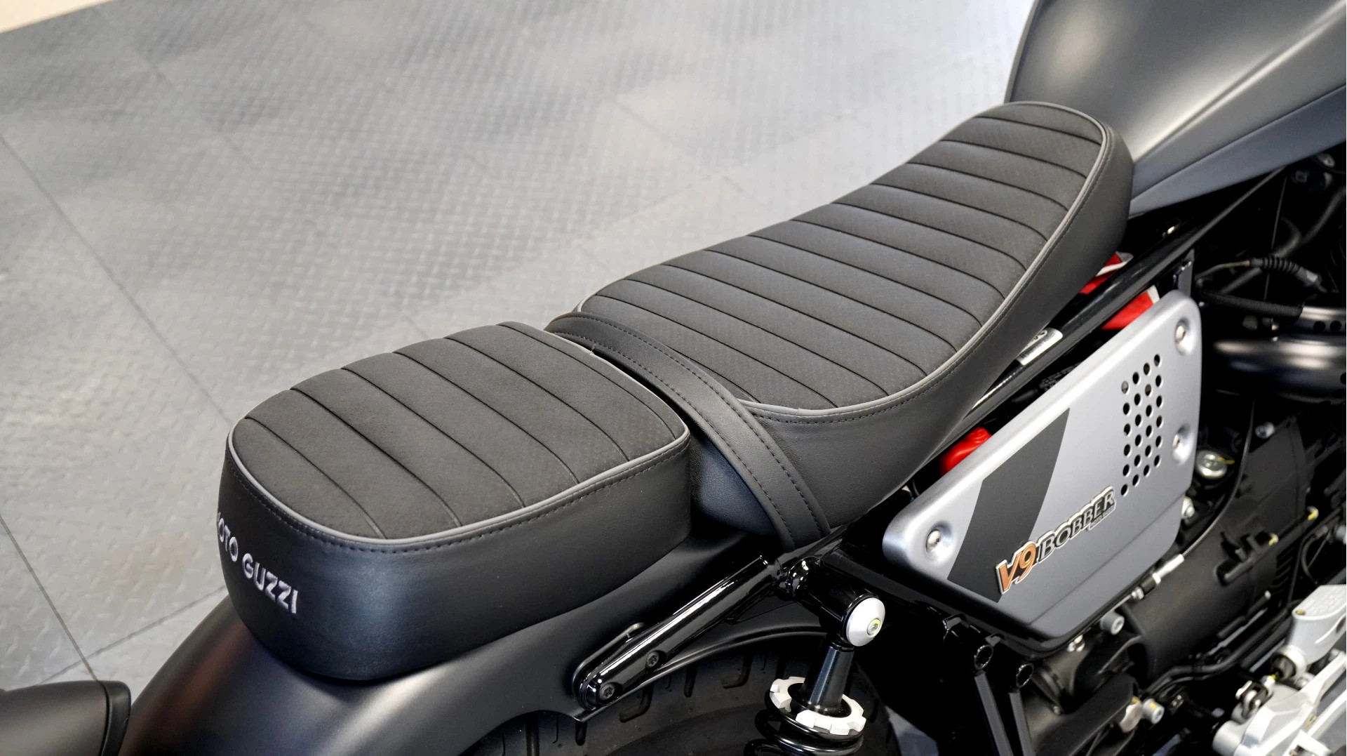 Hoofdafbeelding Moto Guzzi V9