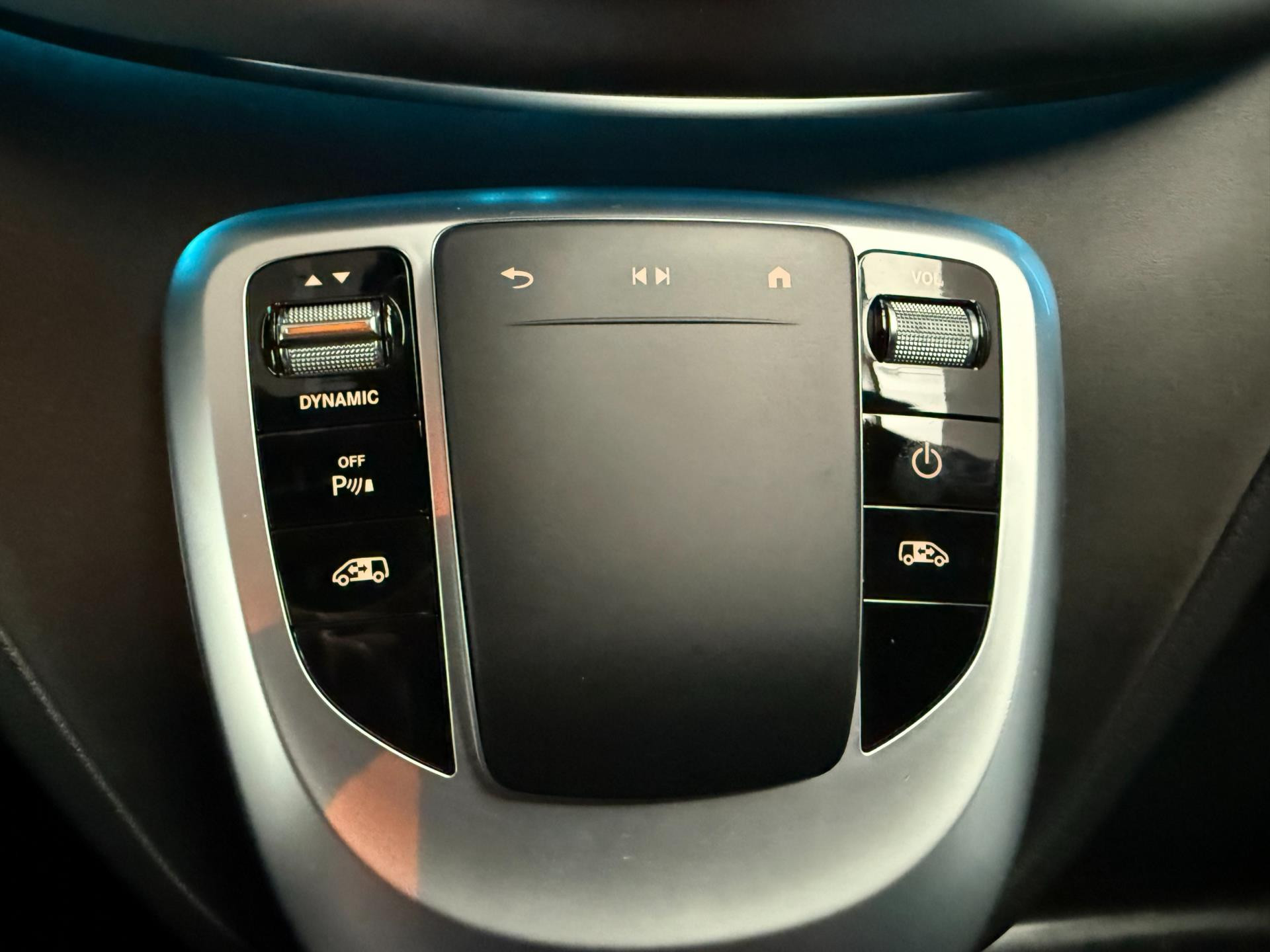 Hoofdafbeelding Mercedes-Benz EQV