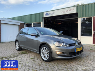 Volkswagen Golf 1.2 TSI Highline,Nav.,Cruise, Camera, Spiegels elktr. inklapbaar, Parksensor V en A.