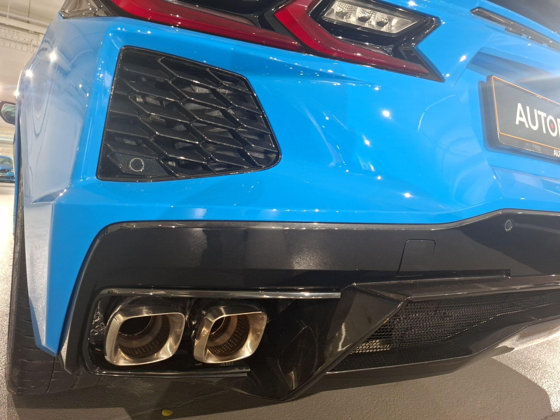 Chevrolet-Corvette-image-22