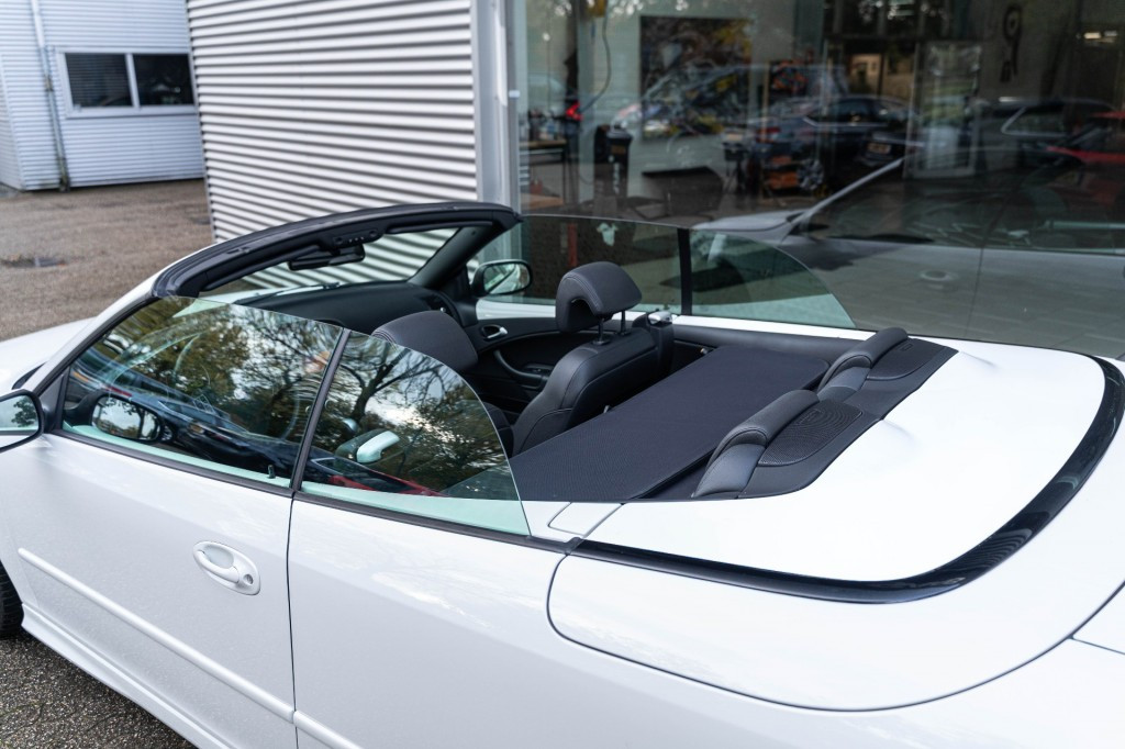 Hoofdafbeelding Saab 9-3