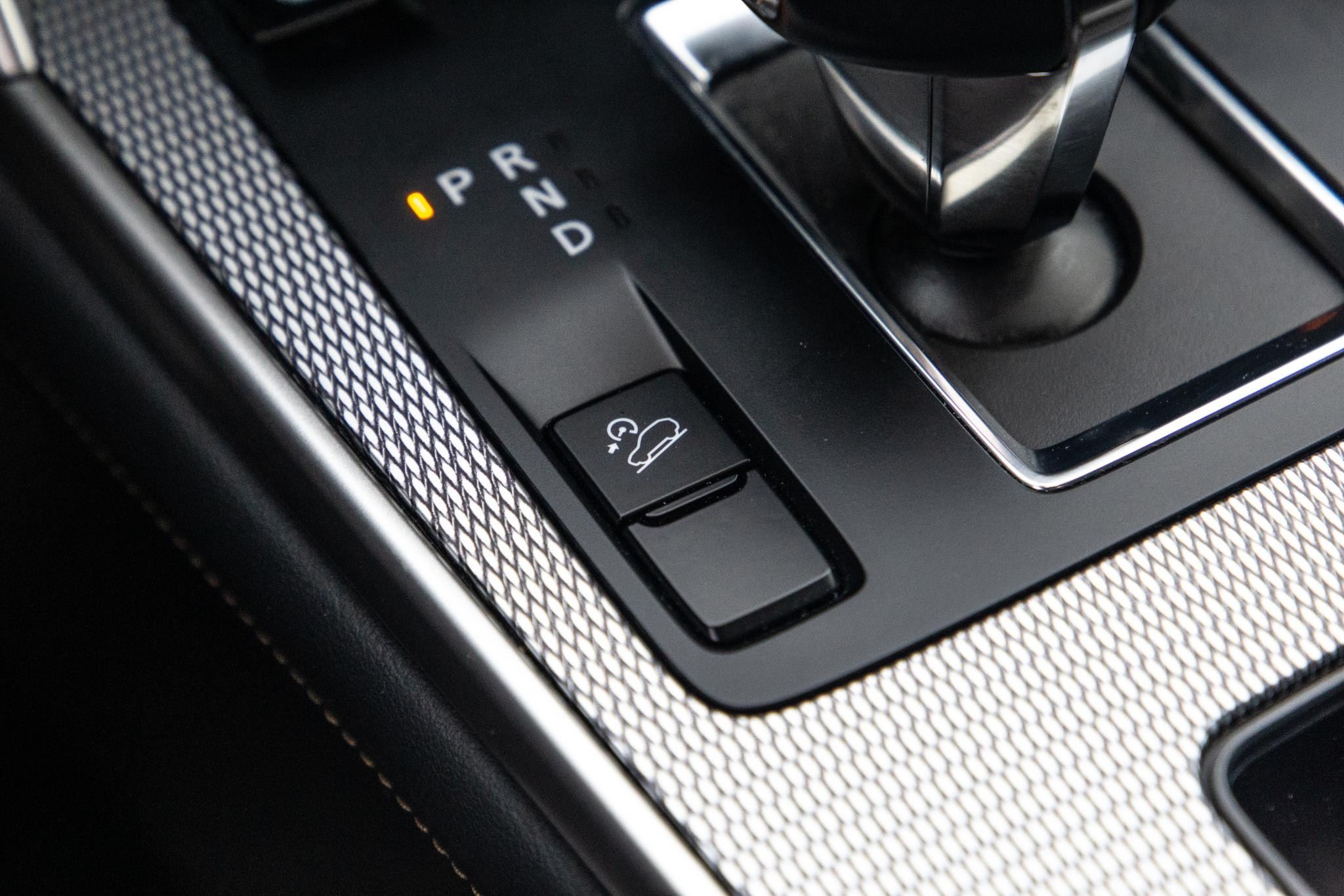 Hoofdafbeelding Mazda CX-60