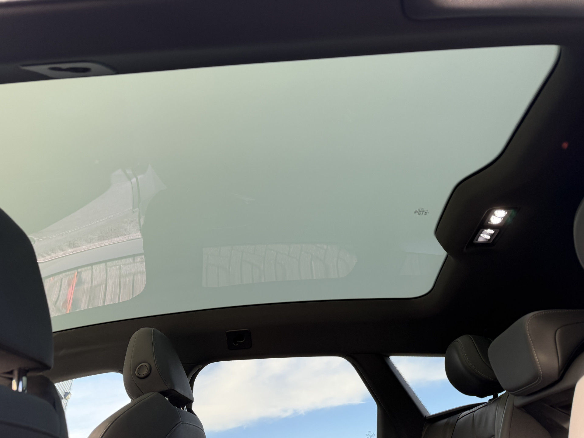 Hoofdafbeelding Audi A6 Avant e-tron