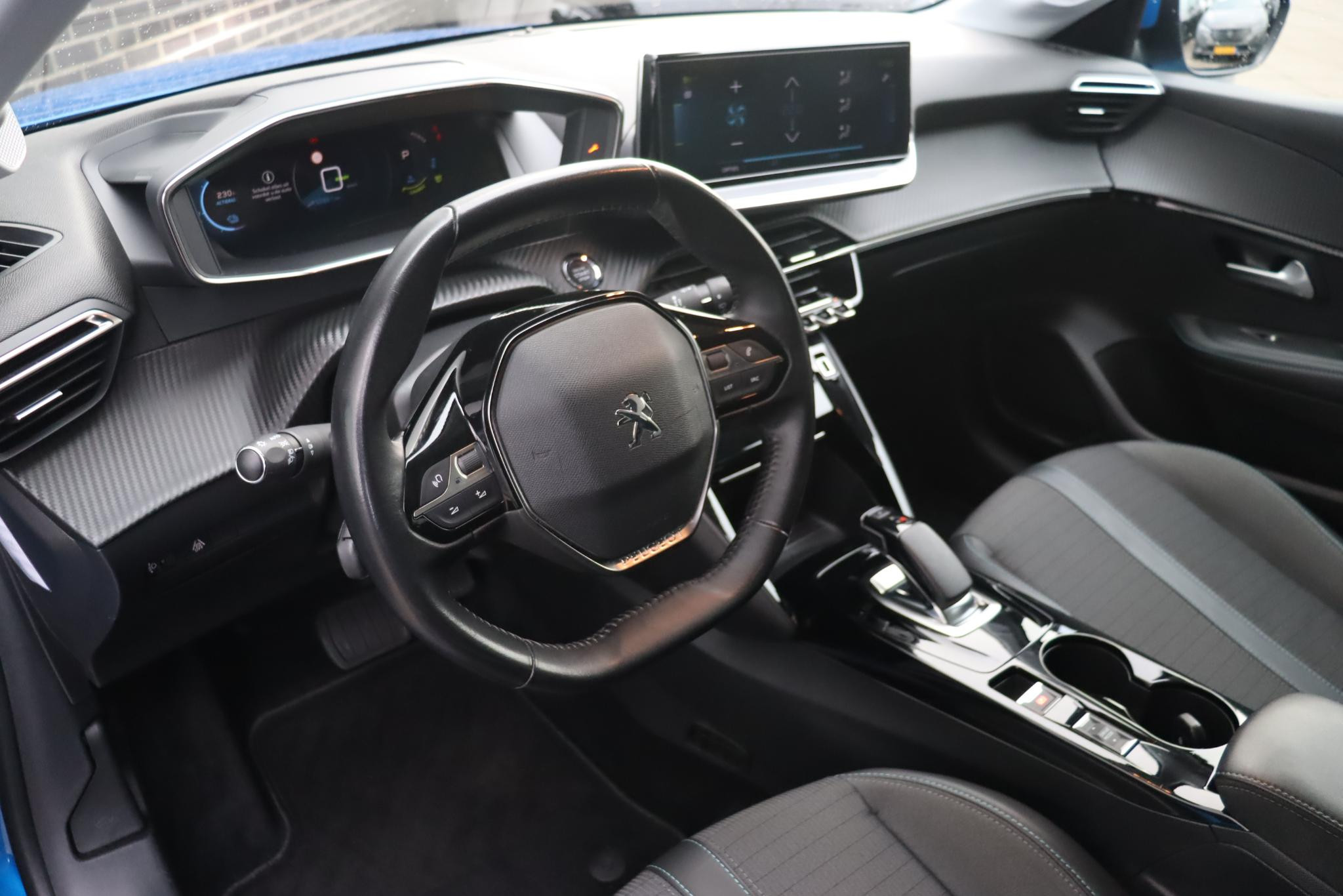 Hoofdafbeelding Peugeot e-208