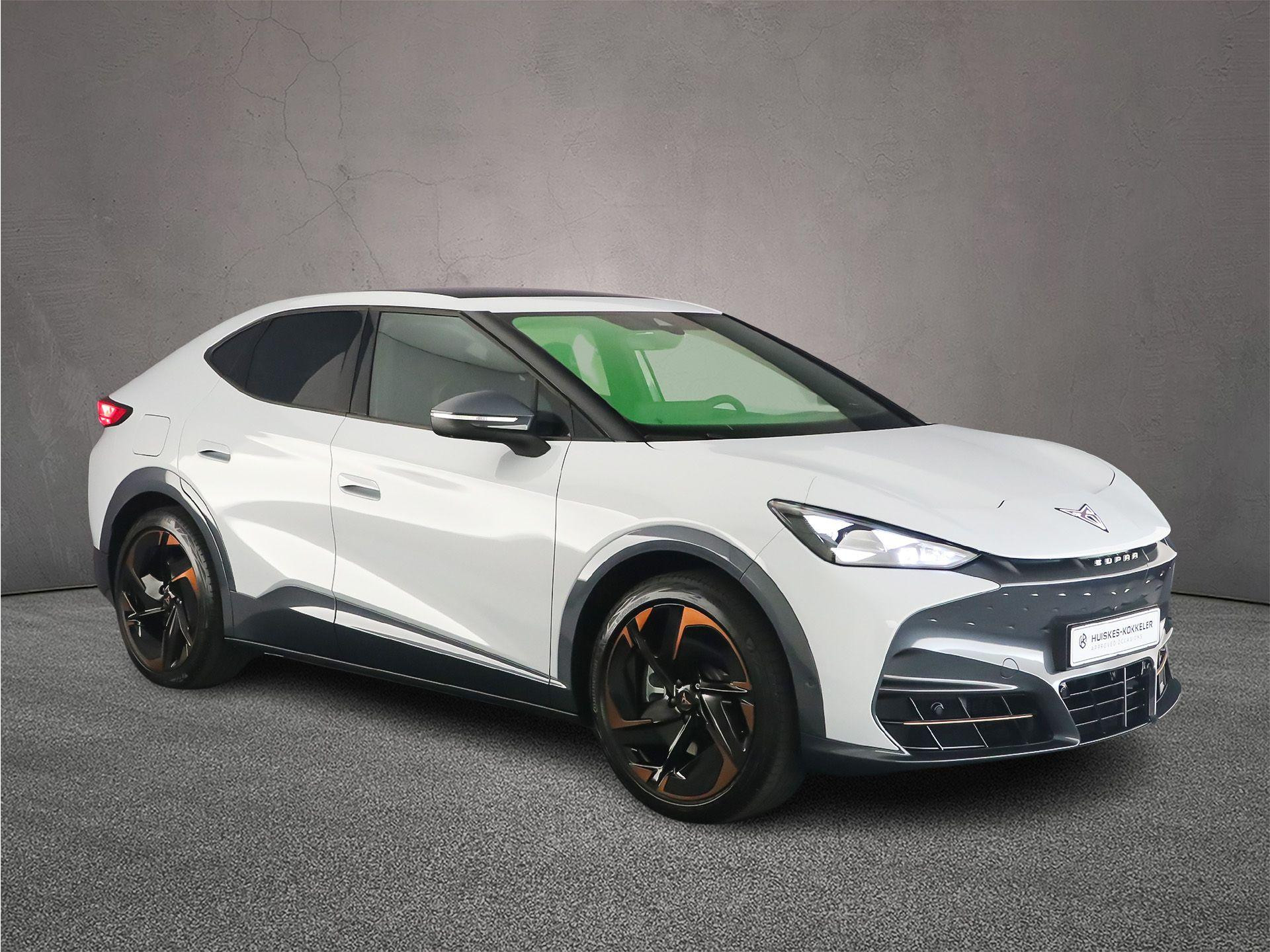 Hoofdafbeelding CUPRA Tavascan