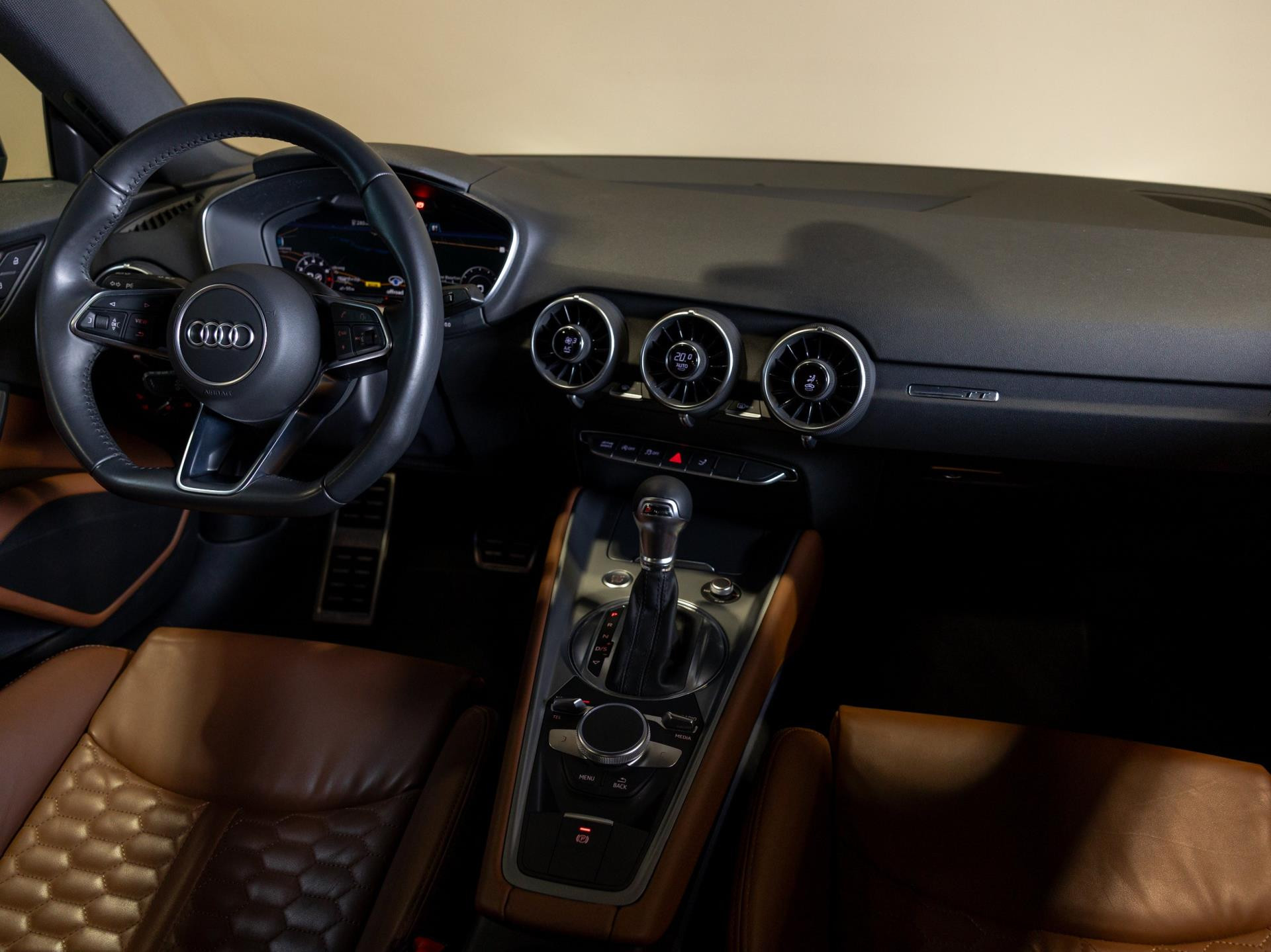 Hoofdafbeelding Audi TT