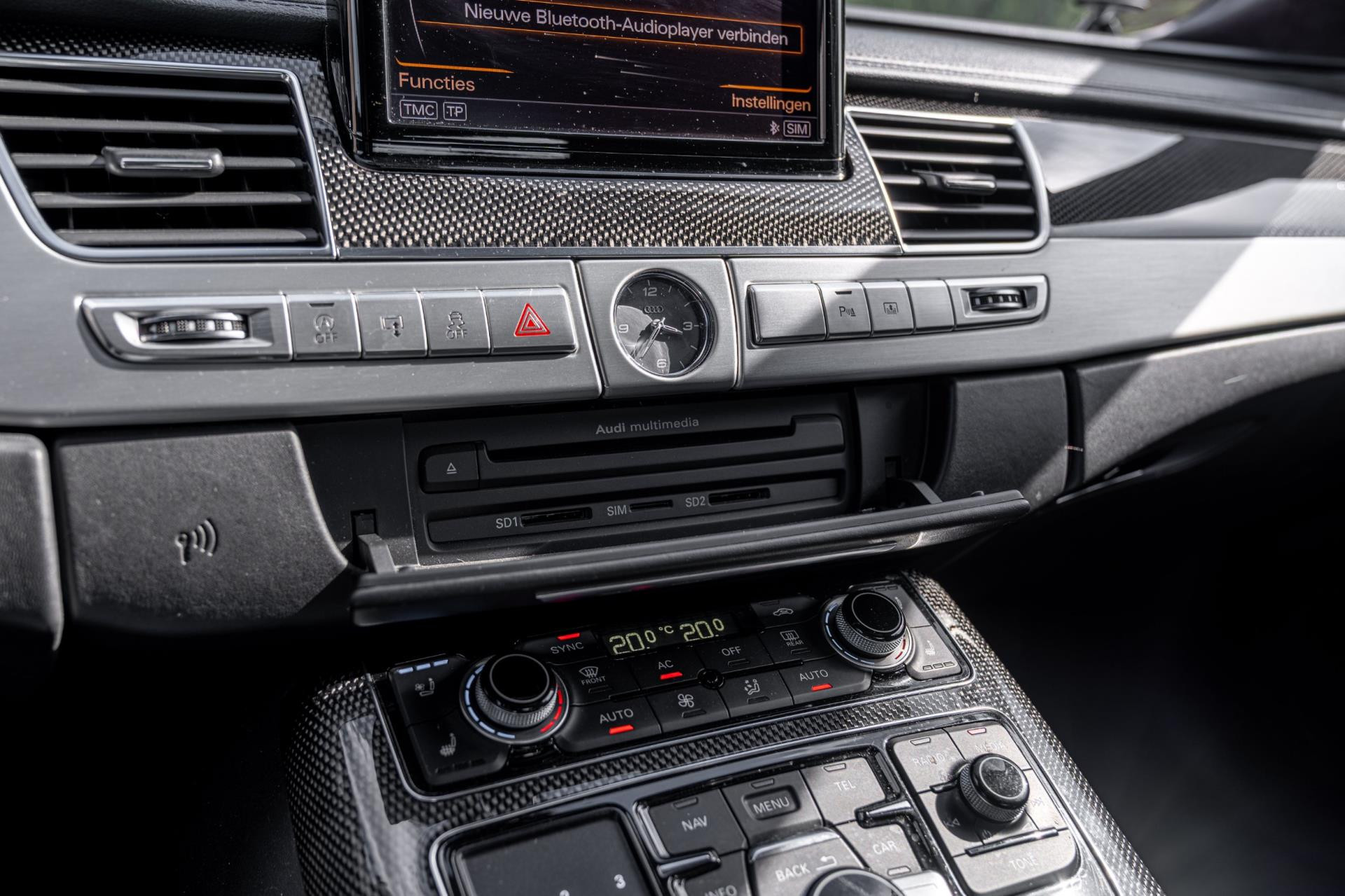 Hoofdafbeelding Audi S8