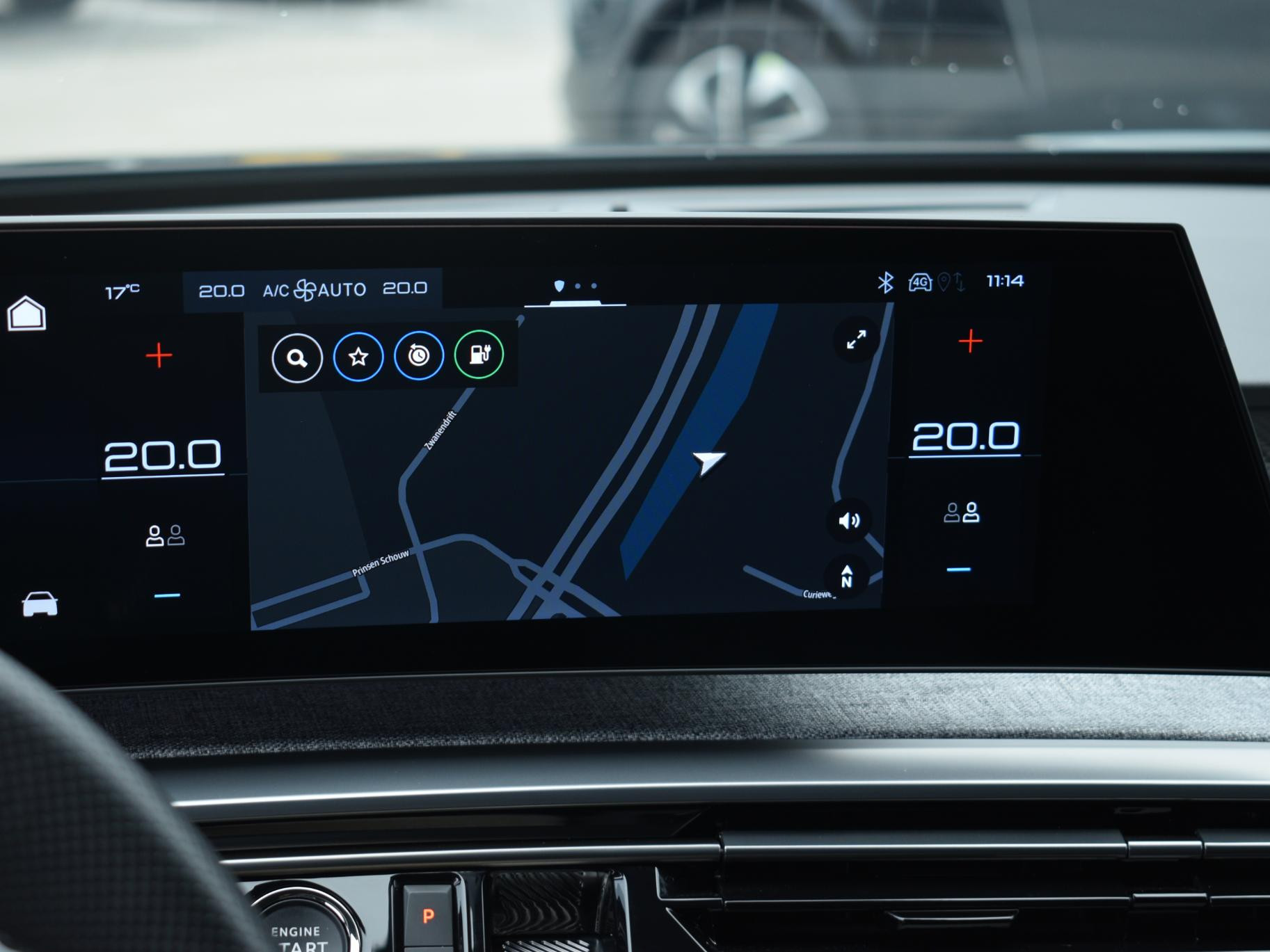 Hoofdafbeelding Peugeot e-3008