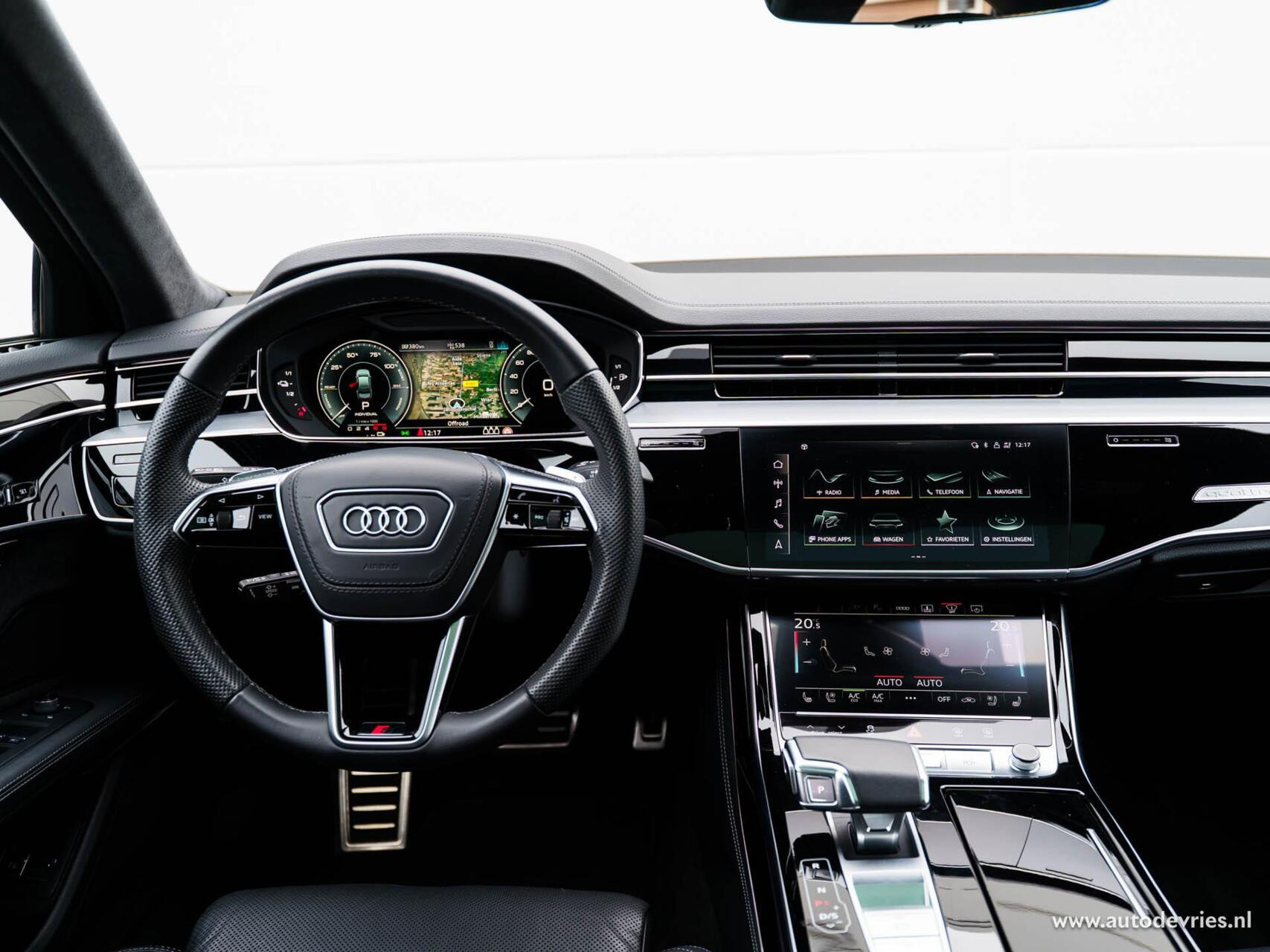 Hoofdafbeelding Audi A8