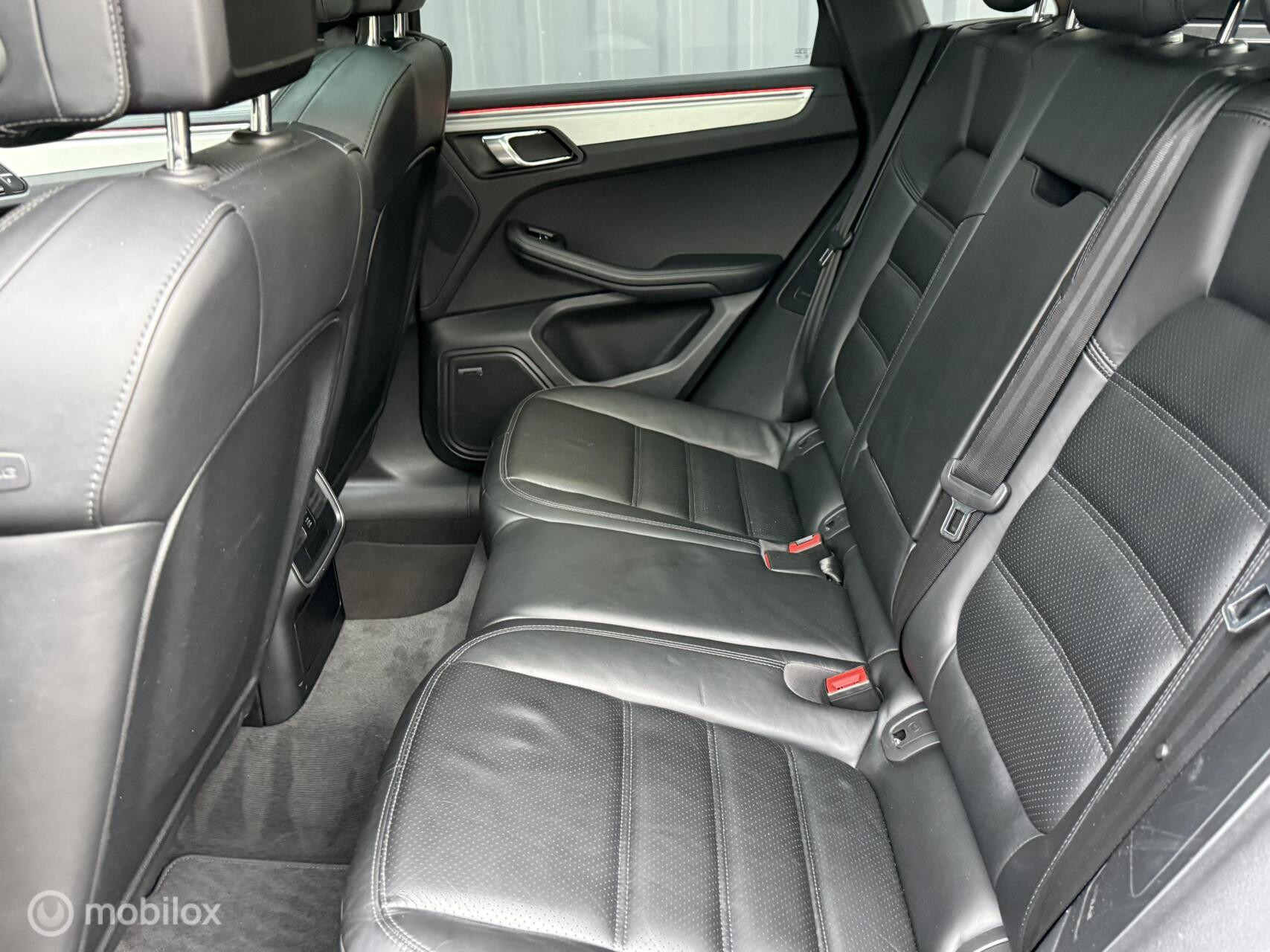 Hoofdafbeelding Porsche Macan