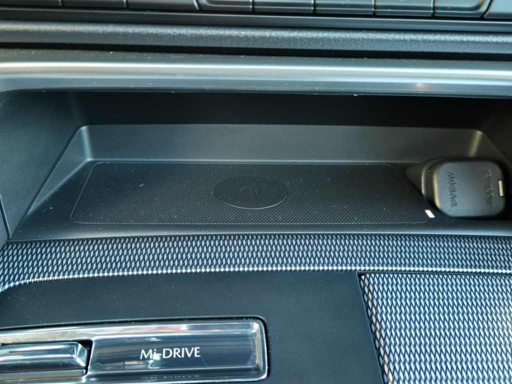 Hoofdafbeelding Mazda CX-60