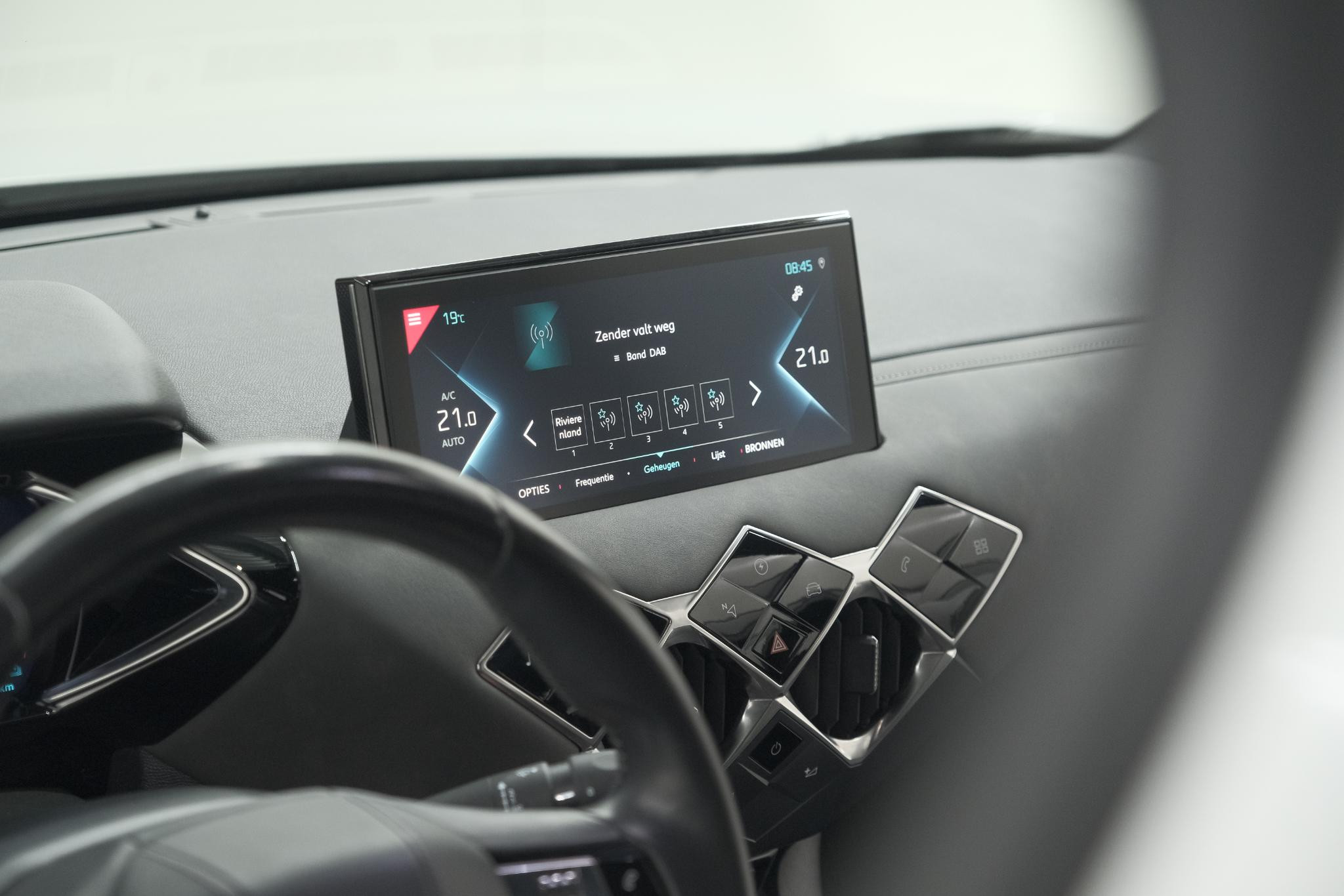 Hoofdafbeelding DS DS 3