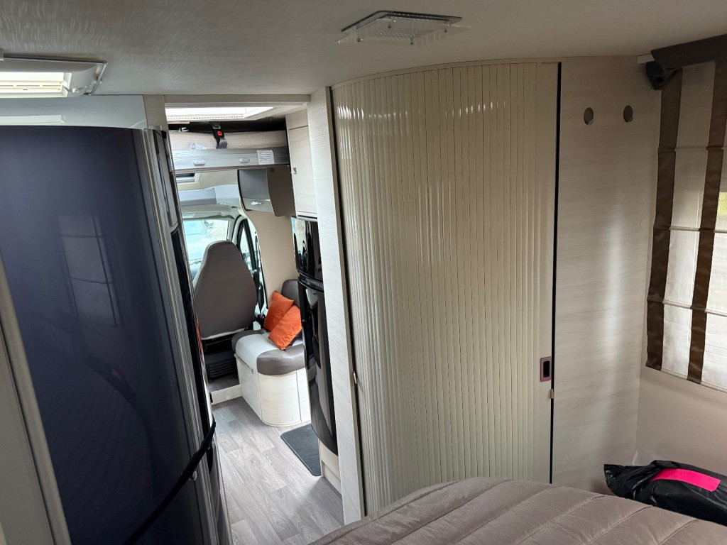 Hoofdafbeelding Challenger Challenger Graphite 398 Xlb