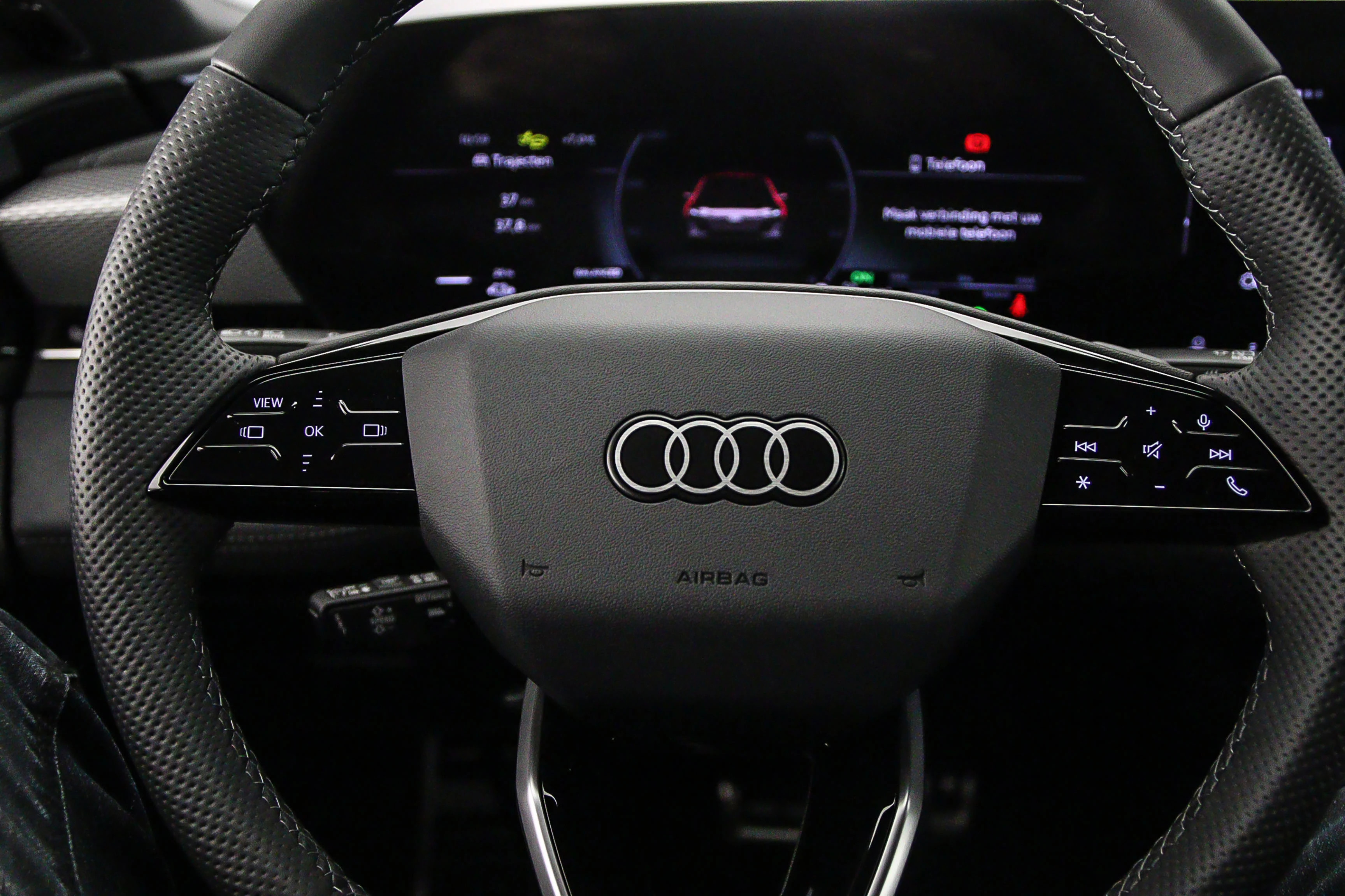 Hoofdafbeelding Audi A6 Avant e-tron