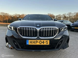 BMW 5 Serie BMW 5 serie 530e Touring M-Sport / Leer /Pano /Head-up /TH - afbeelding nr 22