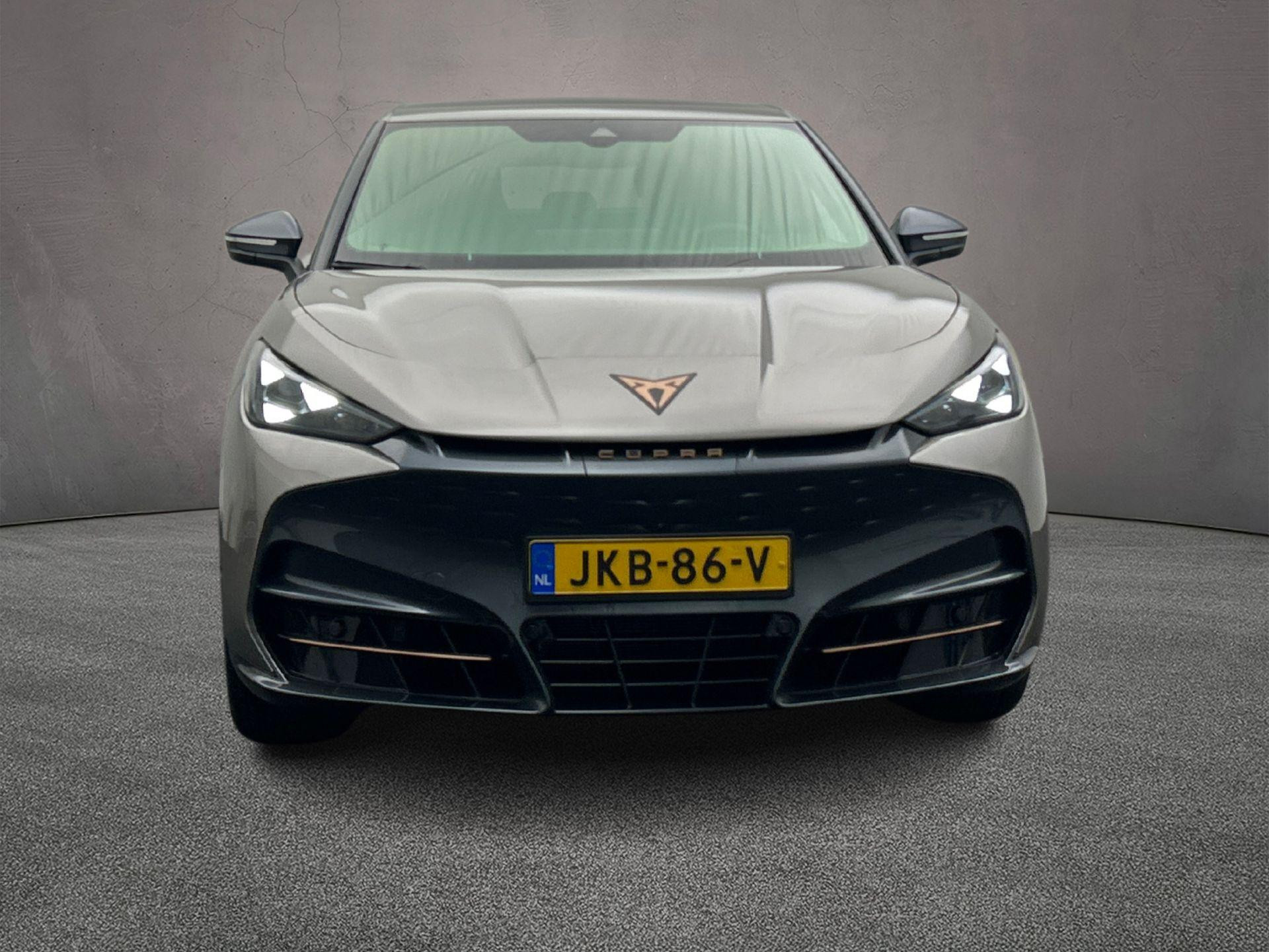 Hoofdafbeelding CUPRA Tavascan