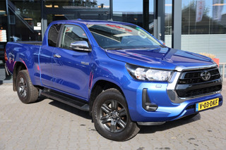 Hoofdafbeelding Toyota Hilux Toyota Hilux 2.4 D-4D X-TRA CAB PROFESSIONAL 4WD VAN