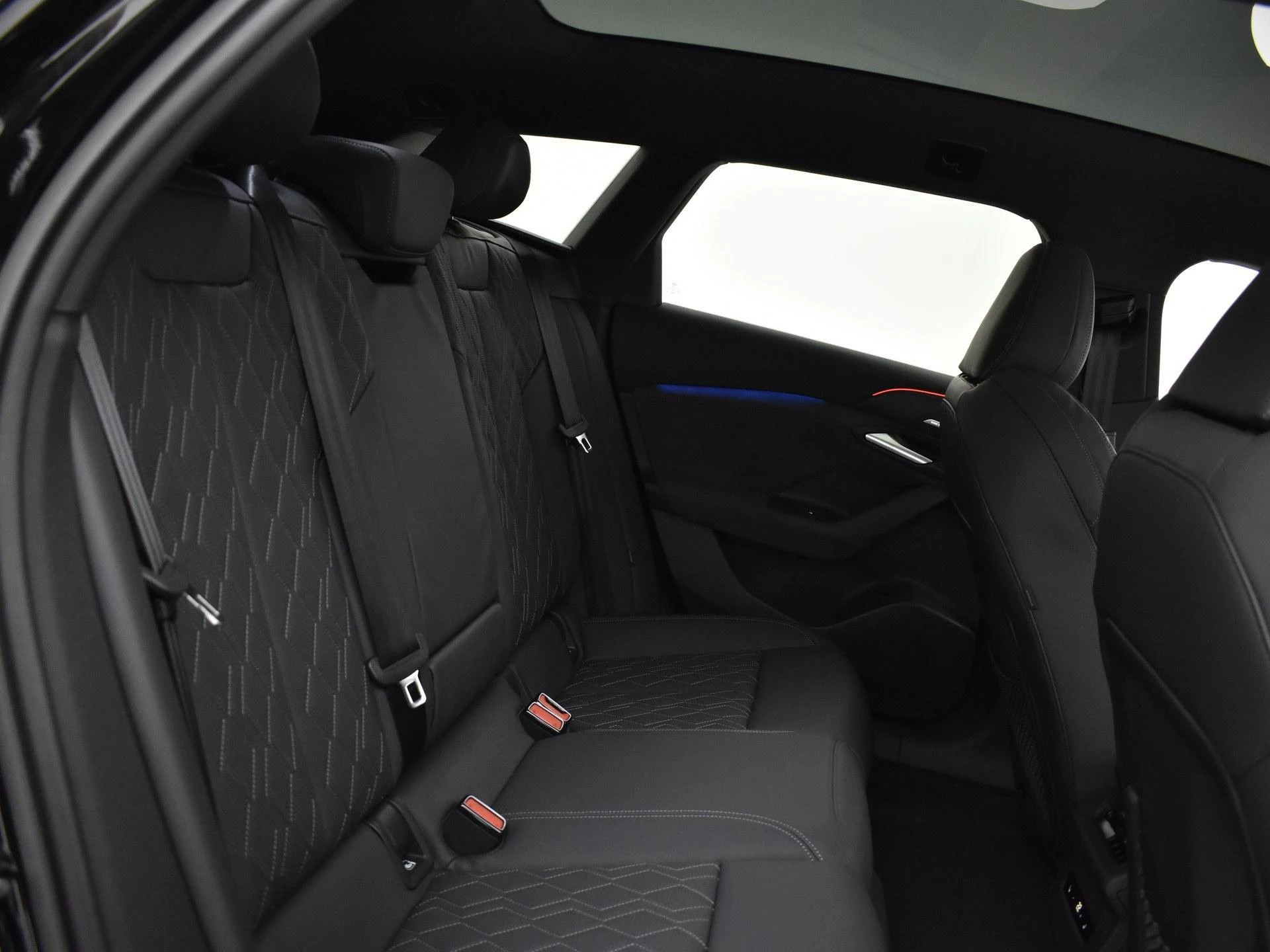 Hoofdafbeelding Audi A6 Avant e-tron