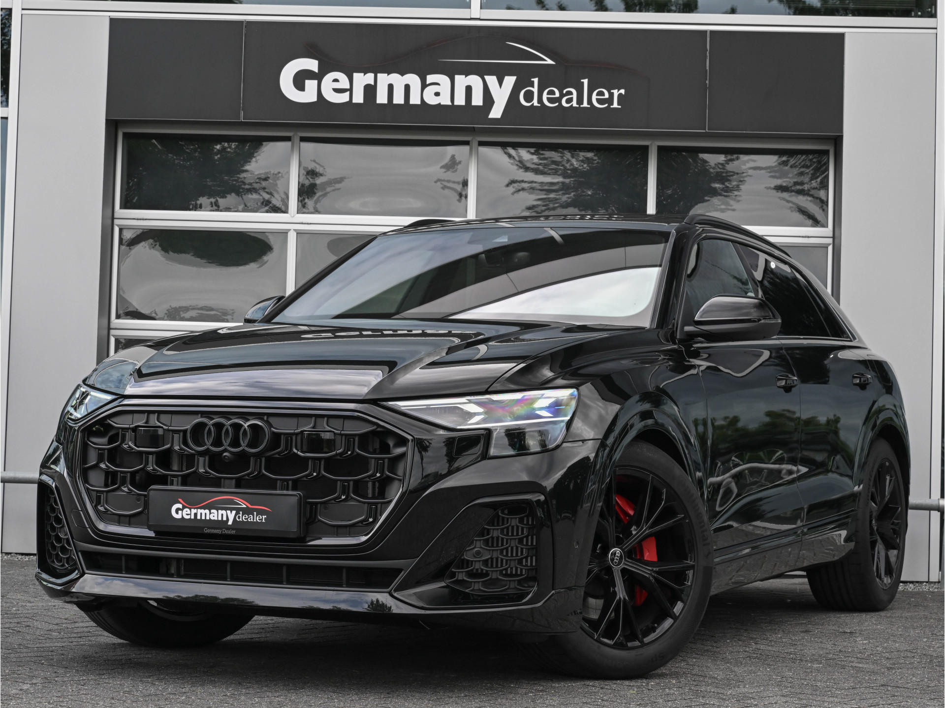 Hoofdafbeelding Audi Q8