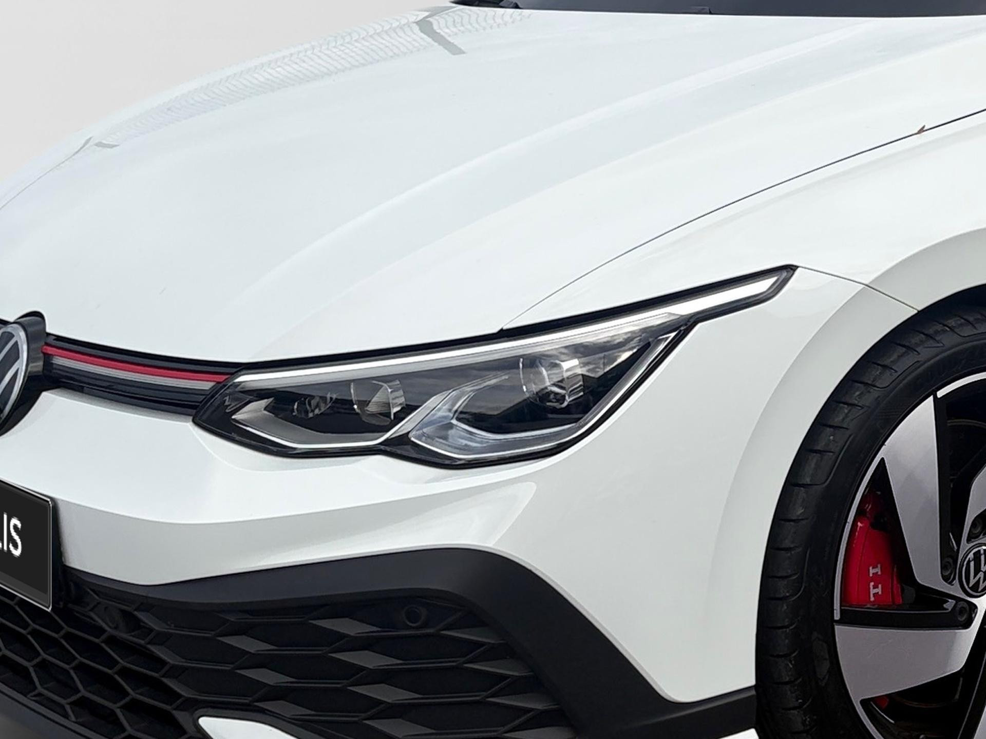 Volkswagen-Golf-image-20