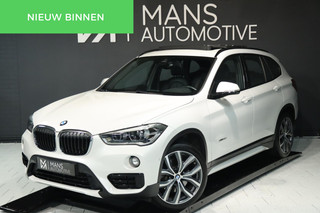 BMW X1 XDrive20i High Executive / PANO / KEYLESS / CAMERA / STUUR+STOELVERW
