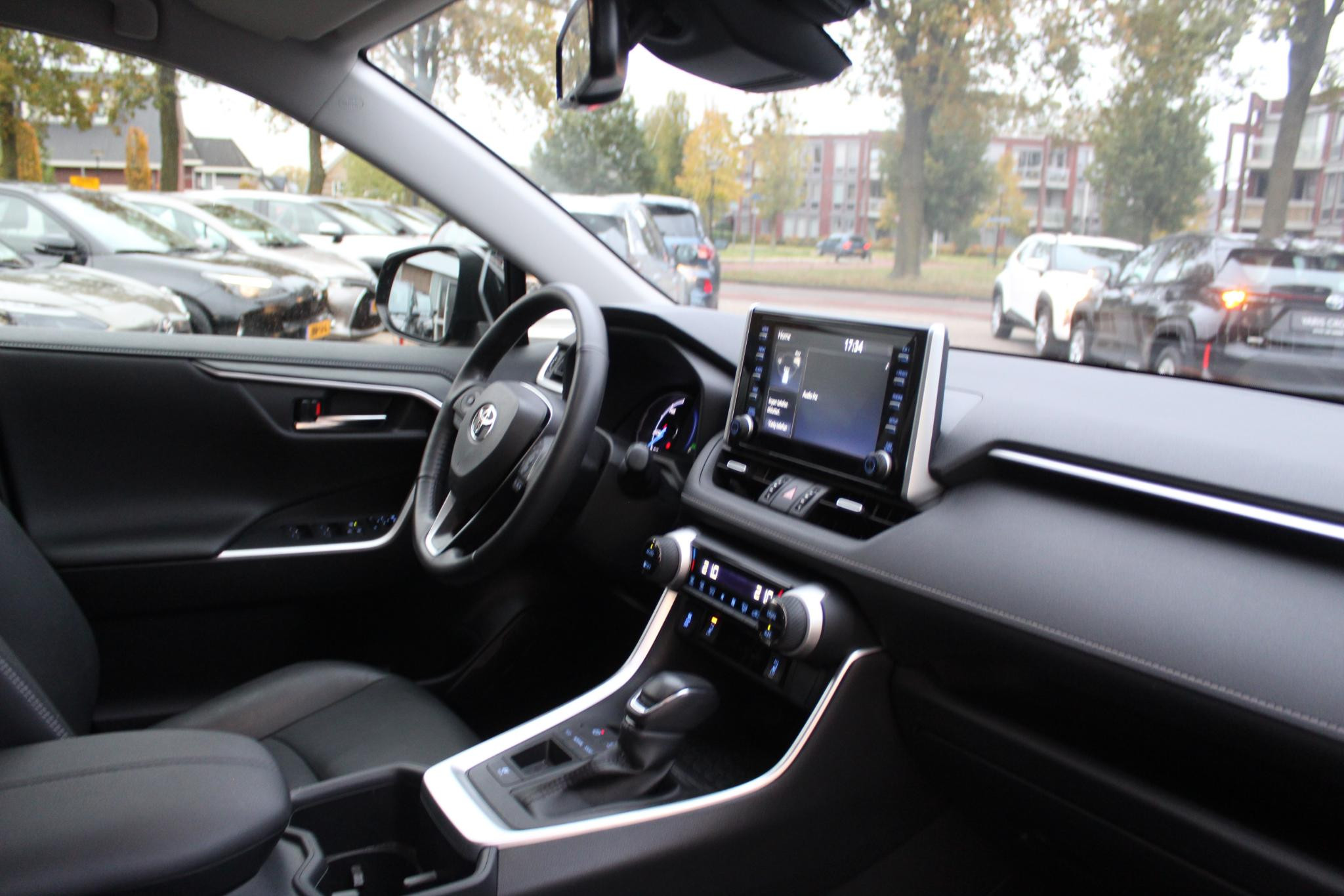 Hoofdafbeelding Toyota RAV4