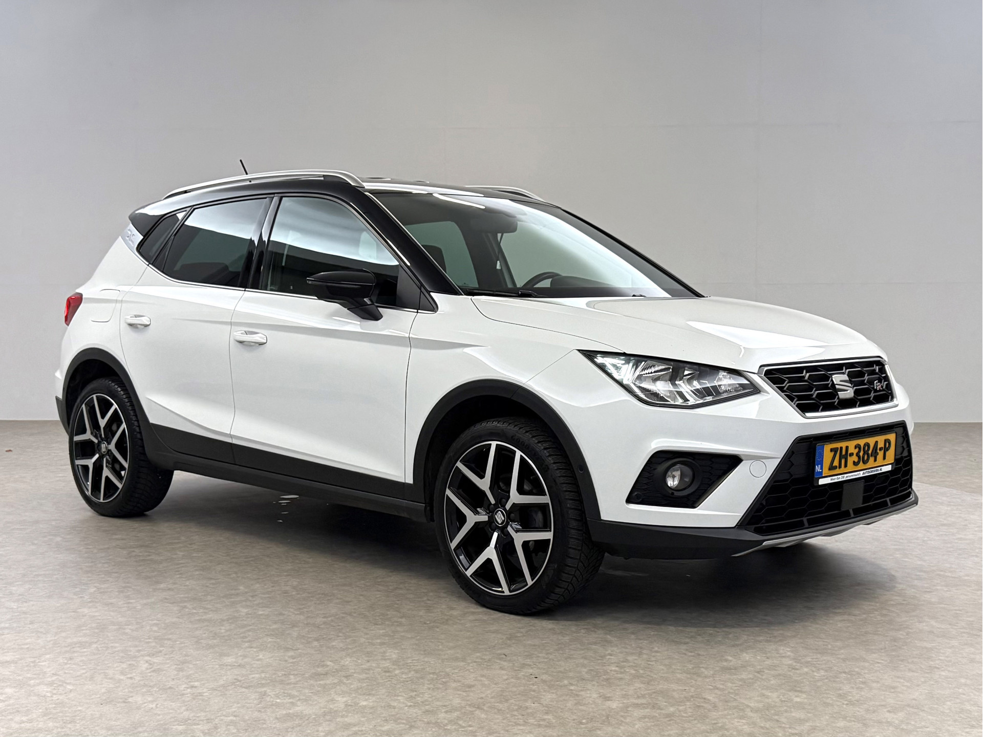 Hoofdafbeelding SEAT Arona