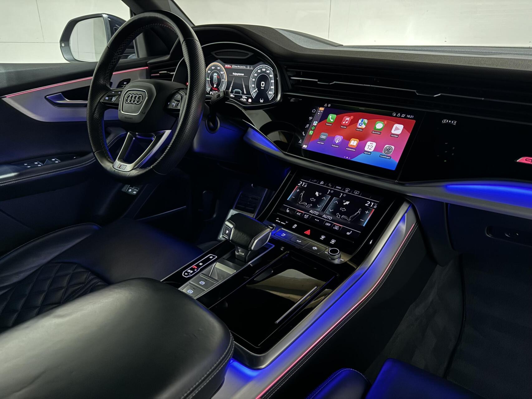 Hoofdafbeelding Audi Q8