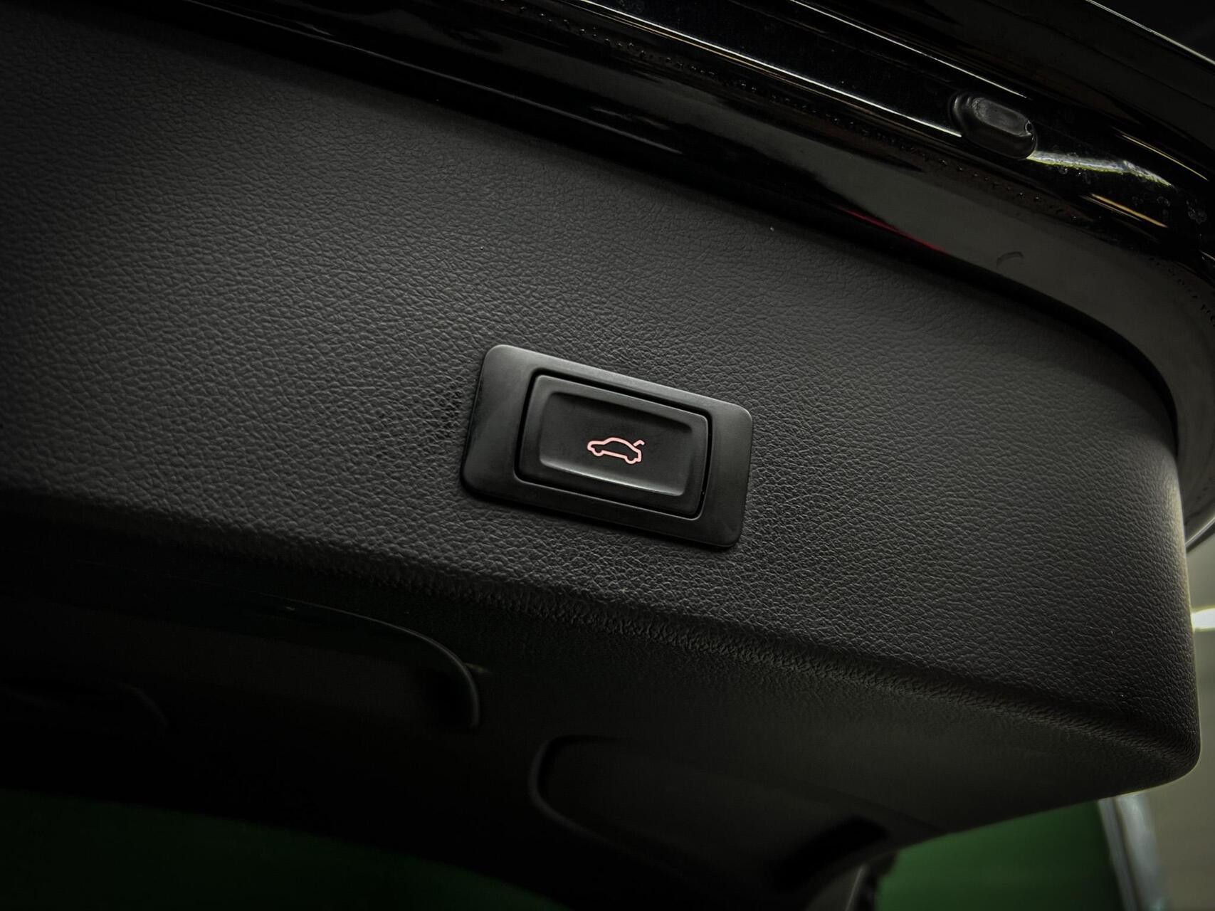 Hoofdafbeelding Audi S6